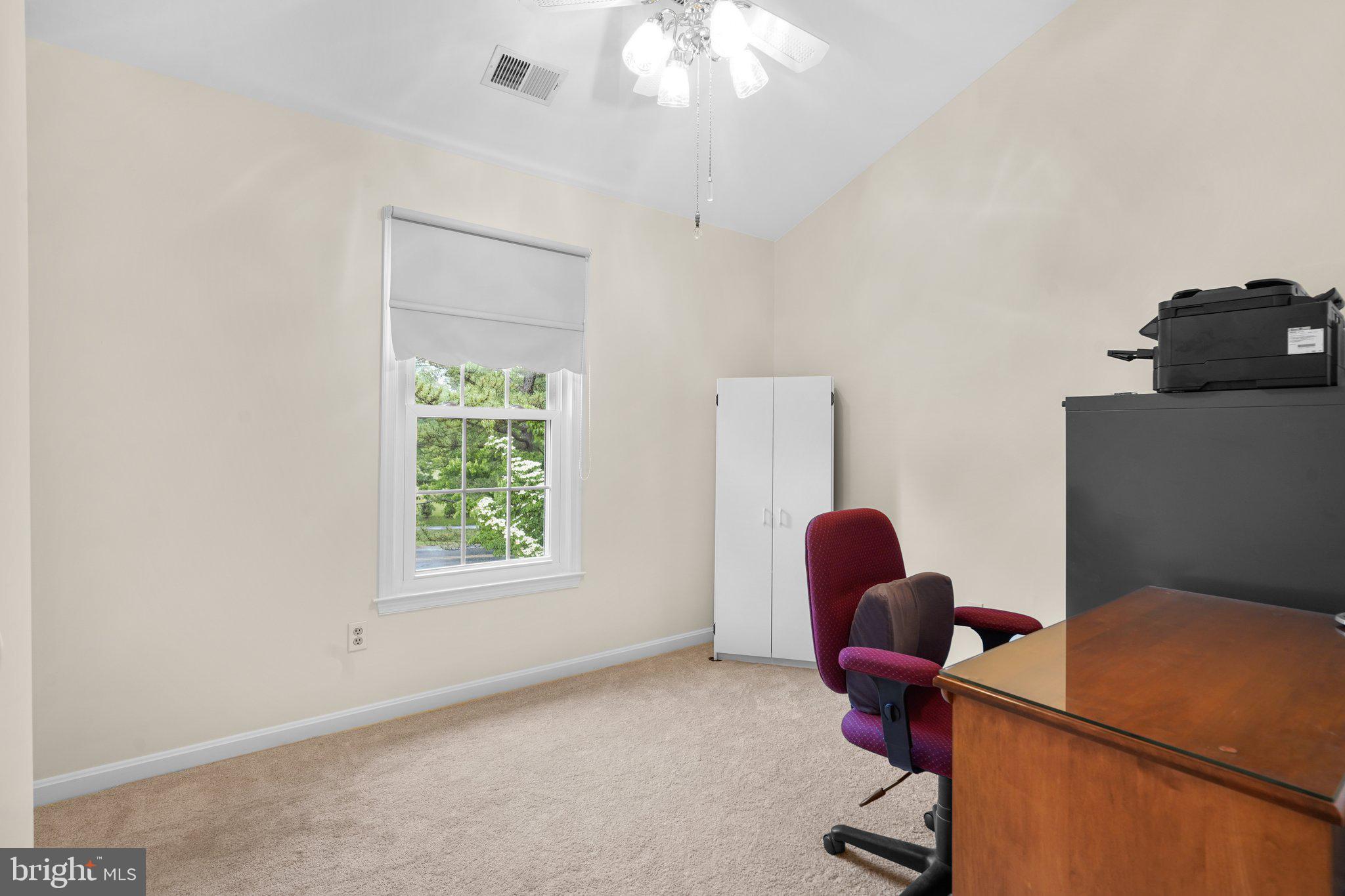 HALLOWELL - Residential