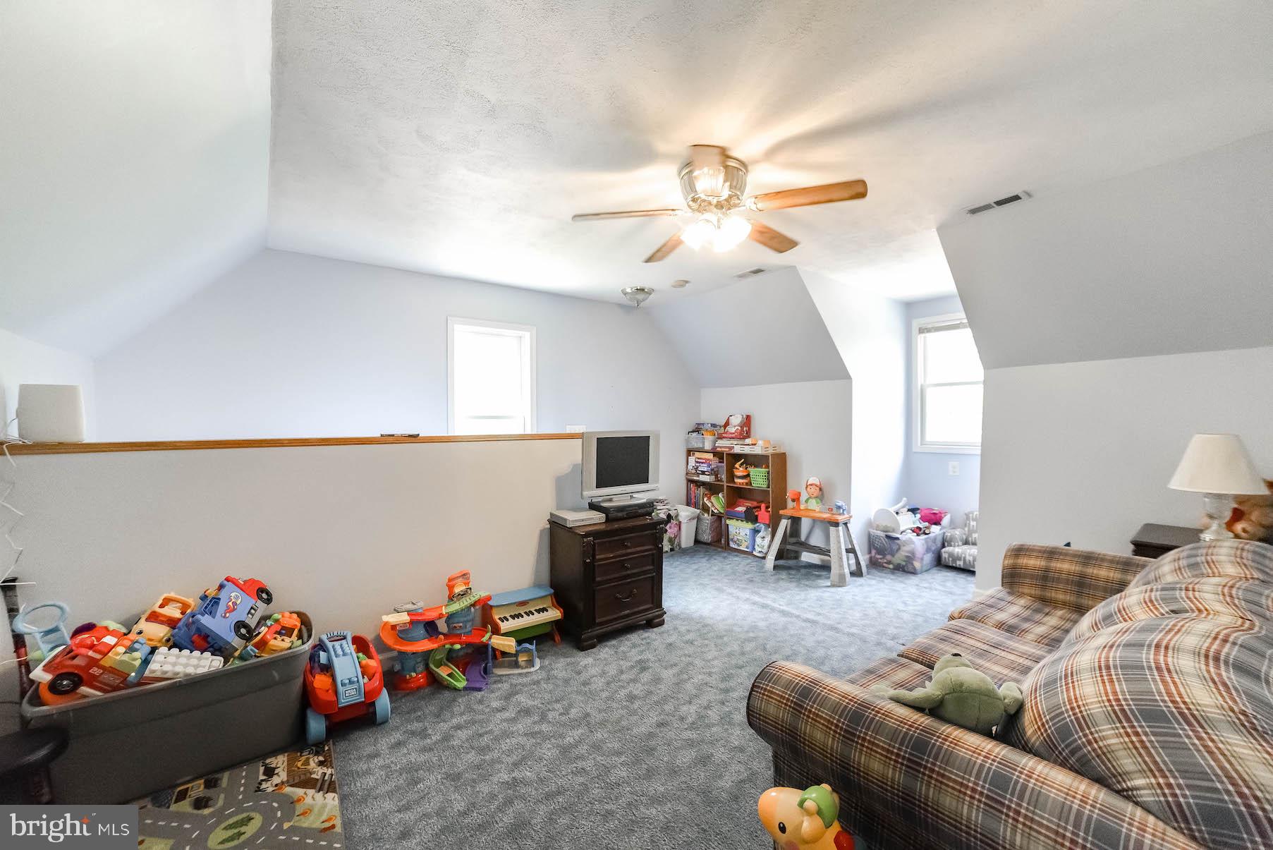 THOMPSONS RUN - Residential