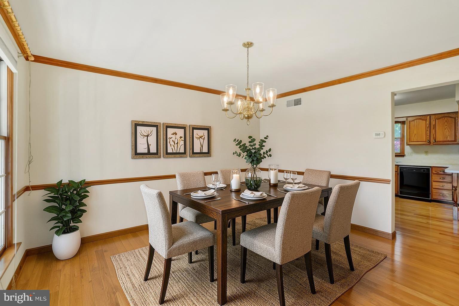3 BUTTONWOOD COURT