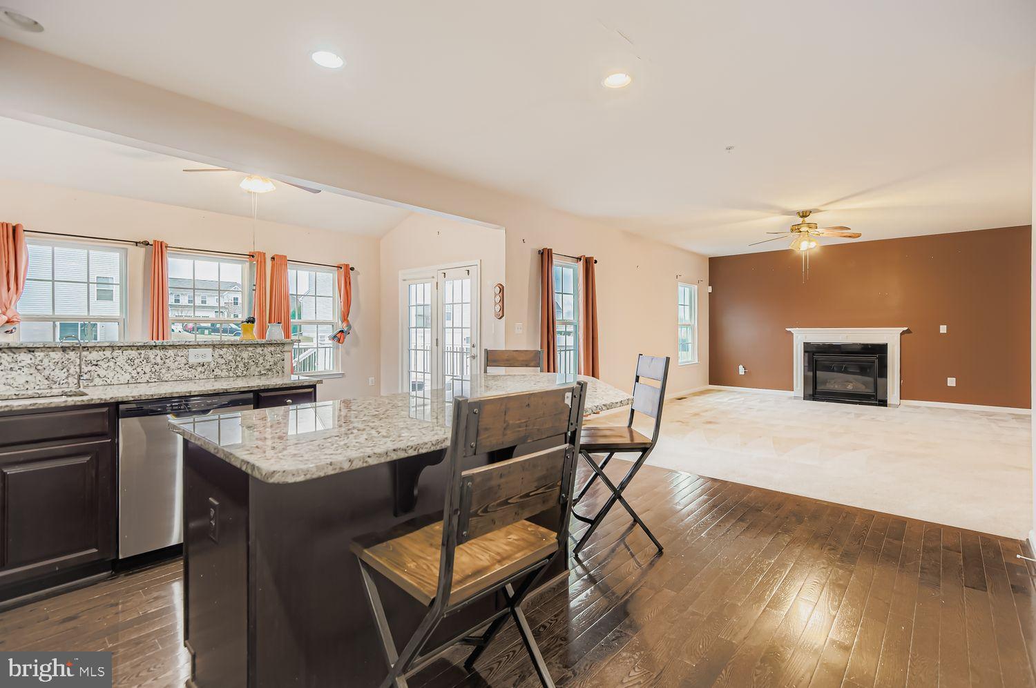 FIELDS AT ROCK GLENN - Residential