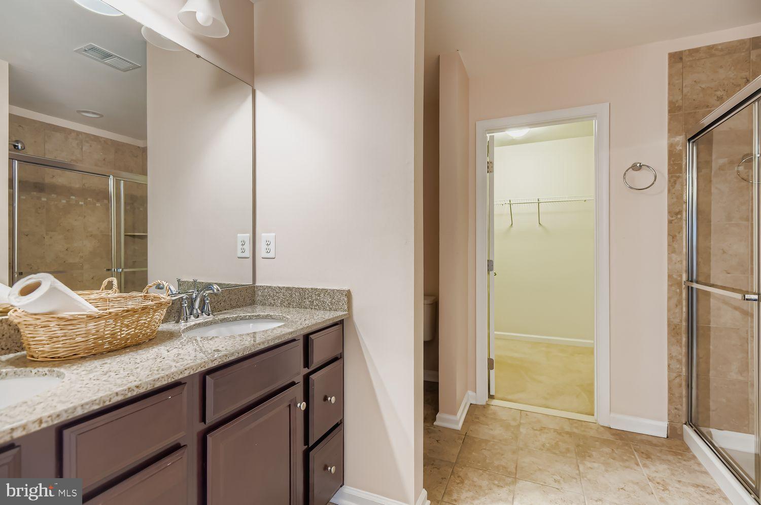 FIELDS AT ROCK GLENN - Residential