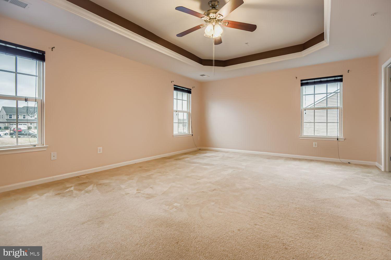 FIELDS AT ROCK GLENN - Residential