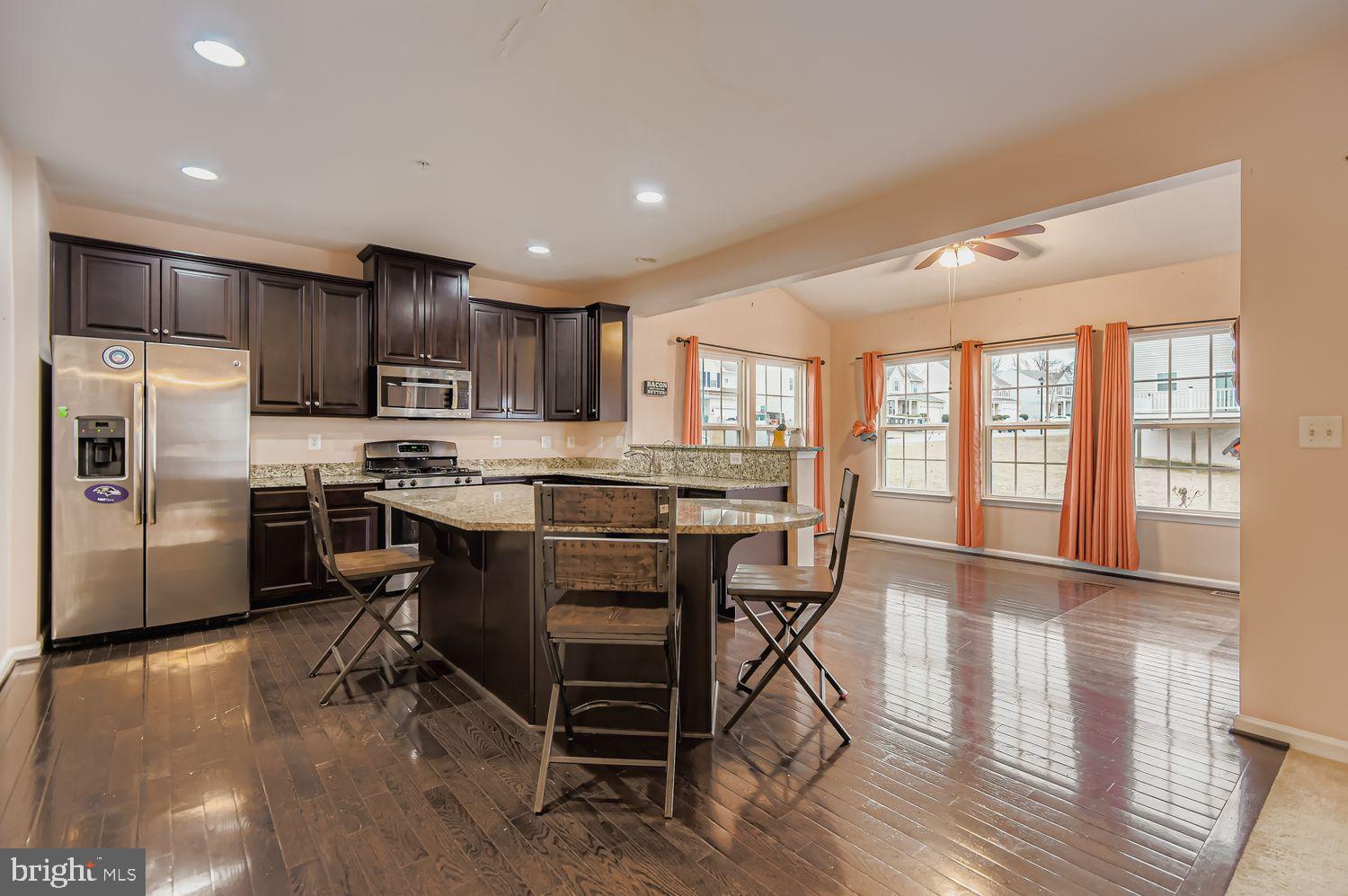 FIELDS AT ROCK GLENN - Residential