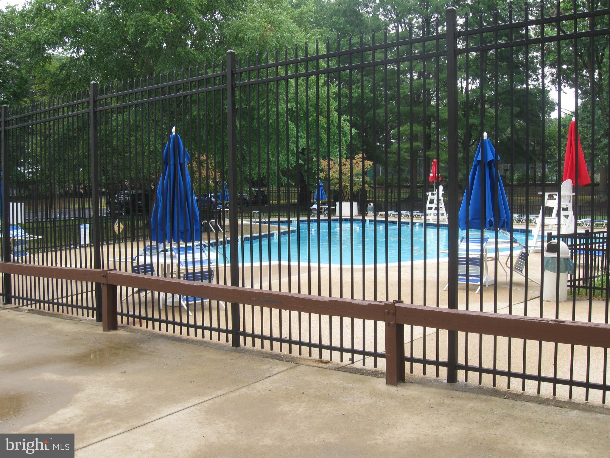 WOODLAKE TOWERS - Residential