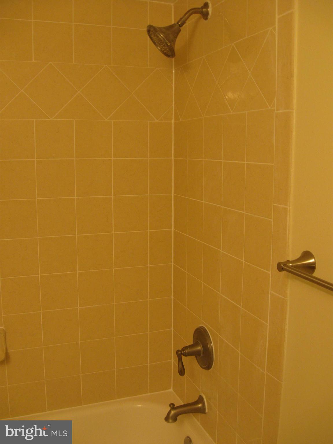 WOODLAKE TOWERS - Residential