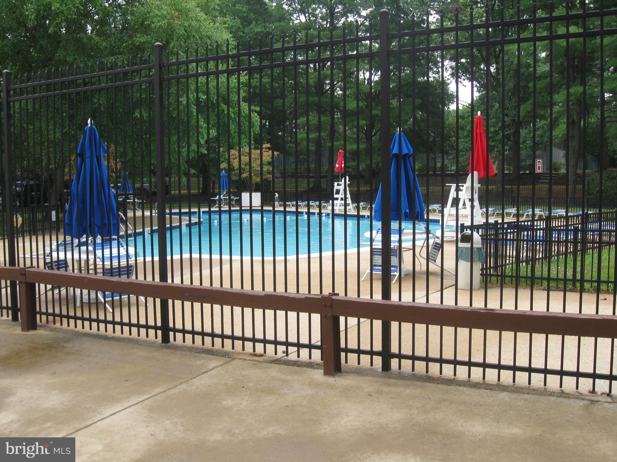 WOODLAKE TOWERS - Residential