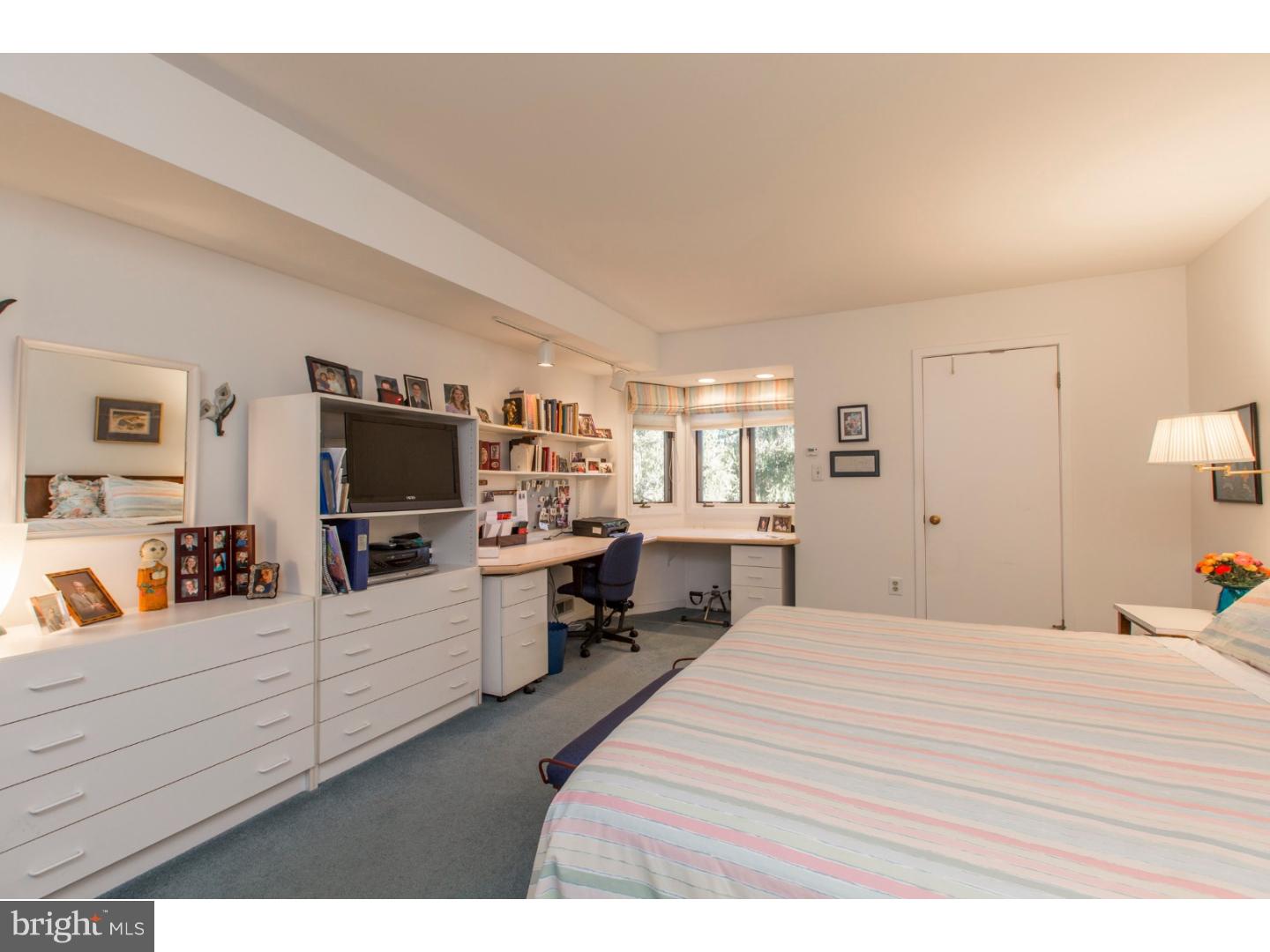 ELKINS PARK - Residential