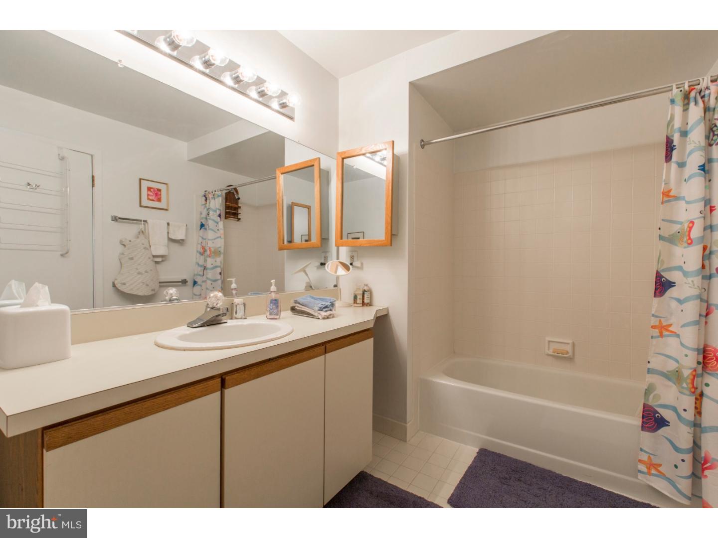 ELKINS PARK - Residential