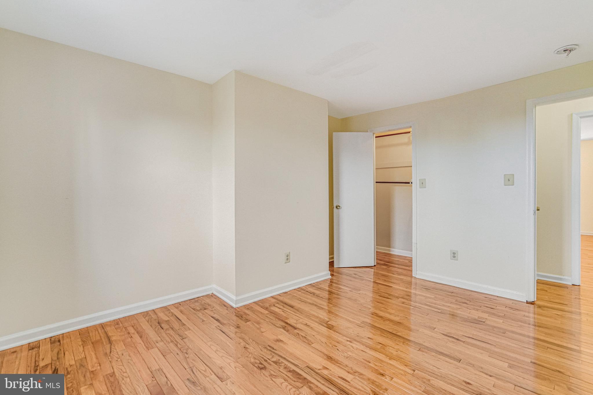 CARLYN PARK - Residential Lease