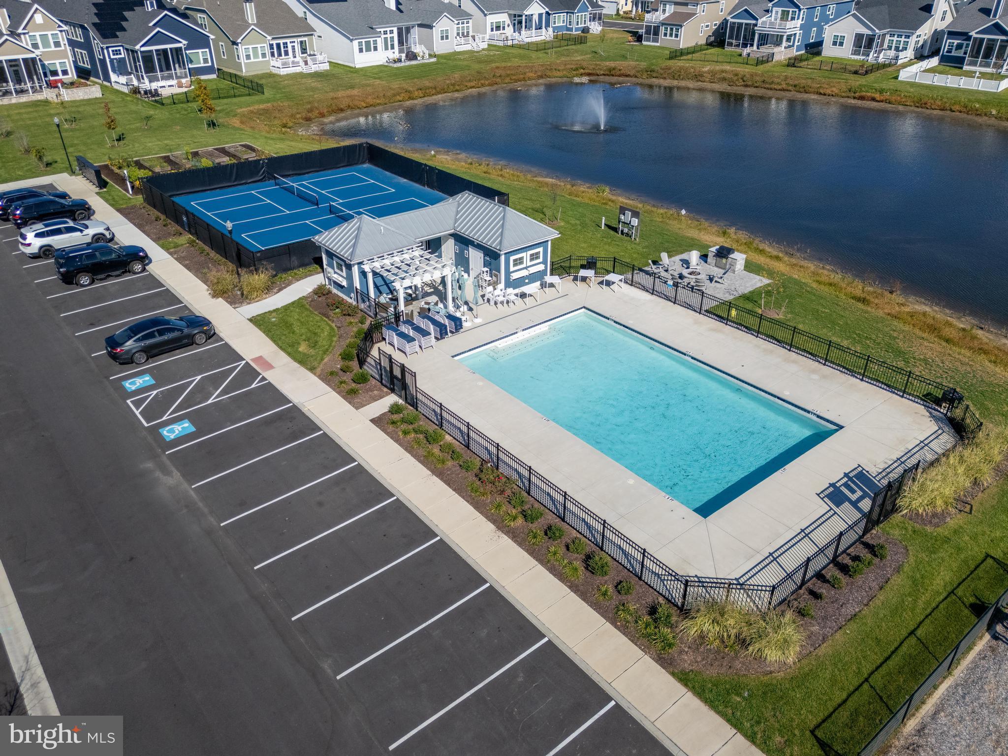 MARLIN CHASE - Residential