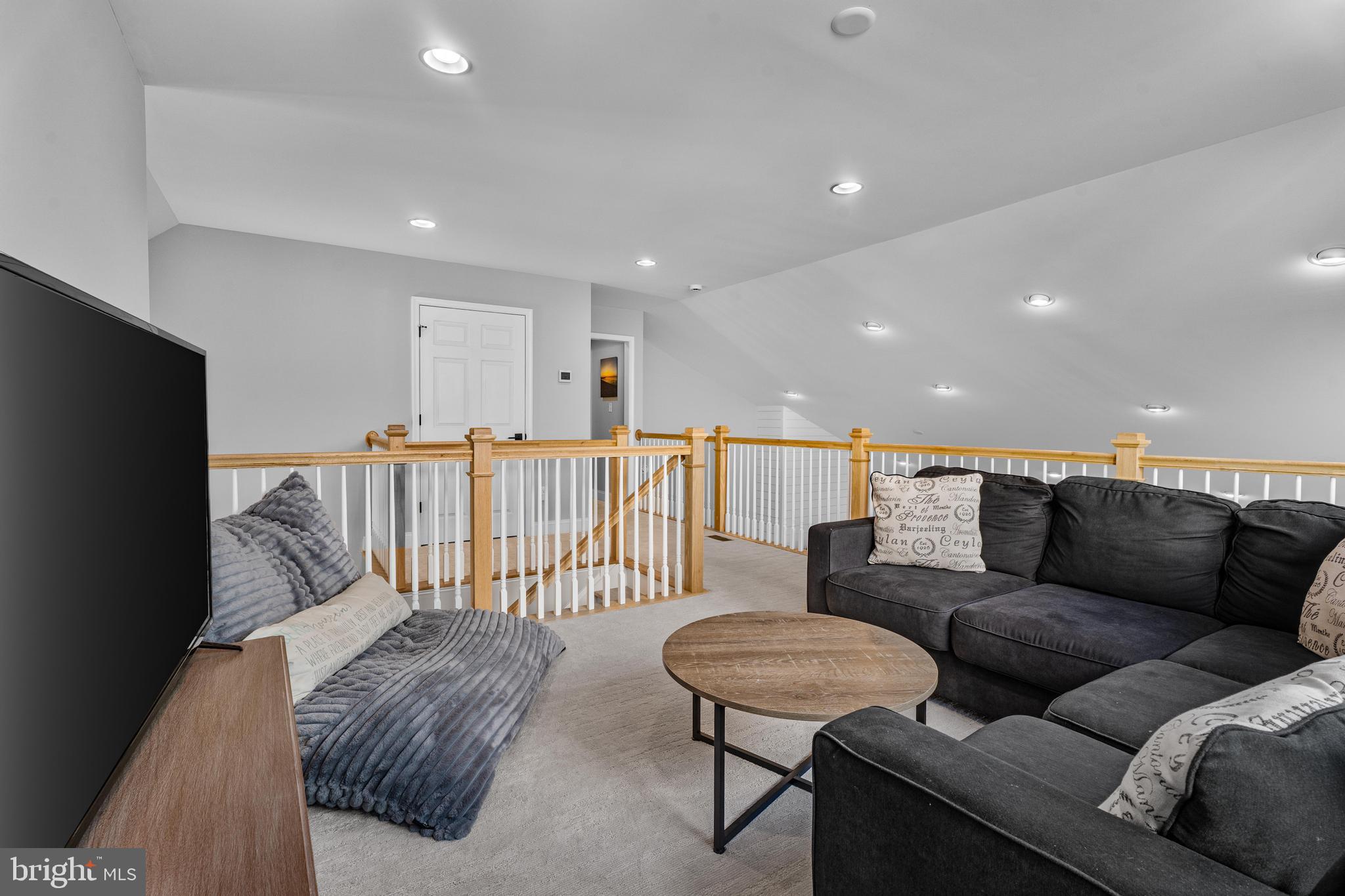 MARLIN CHASE - Residential