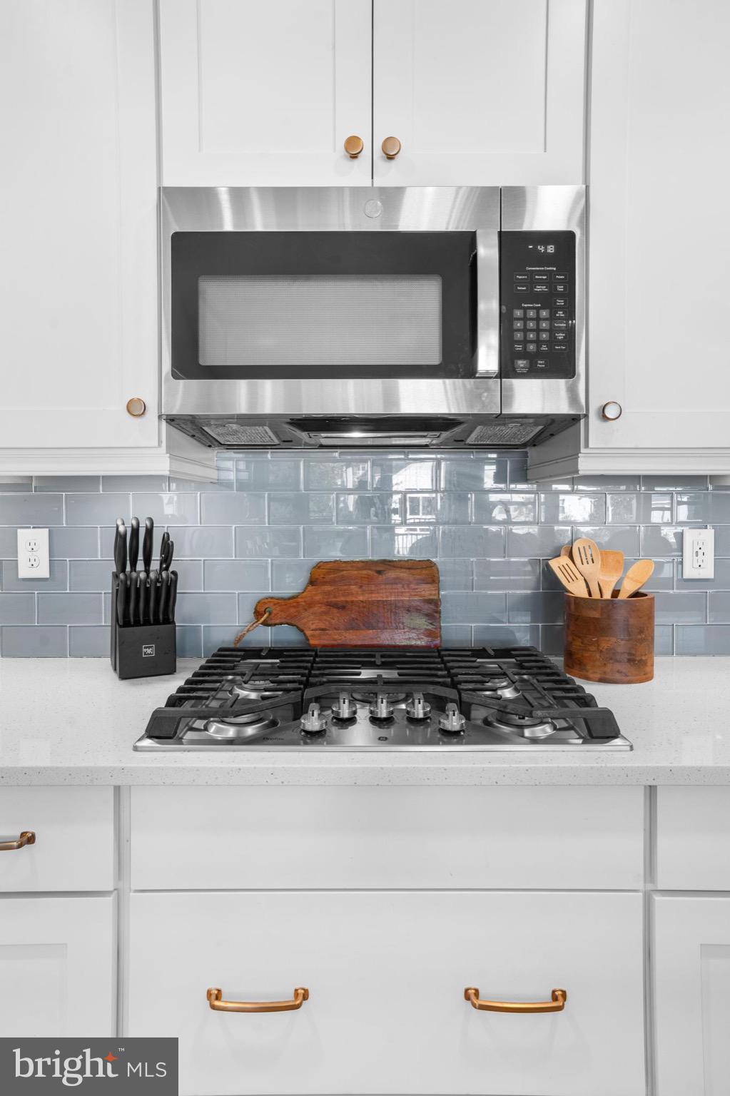 MARLIN CHASE - Residential