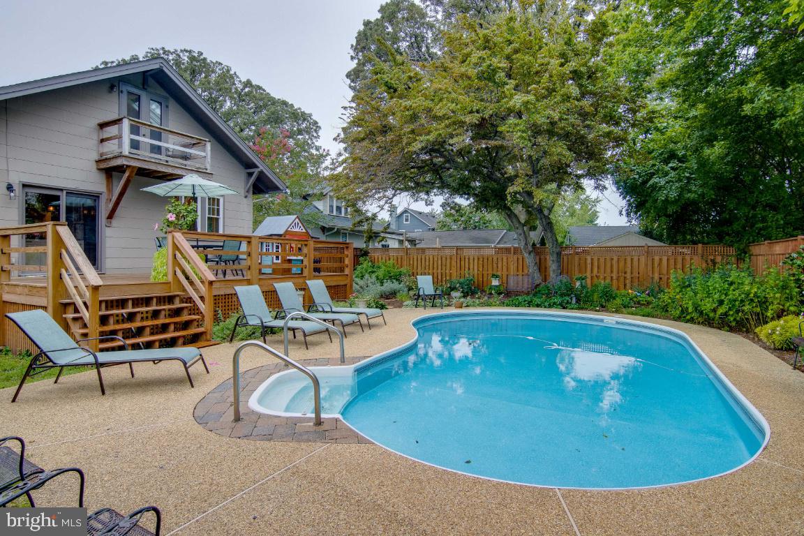 EASTPORT - Residential