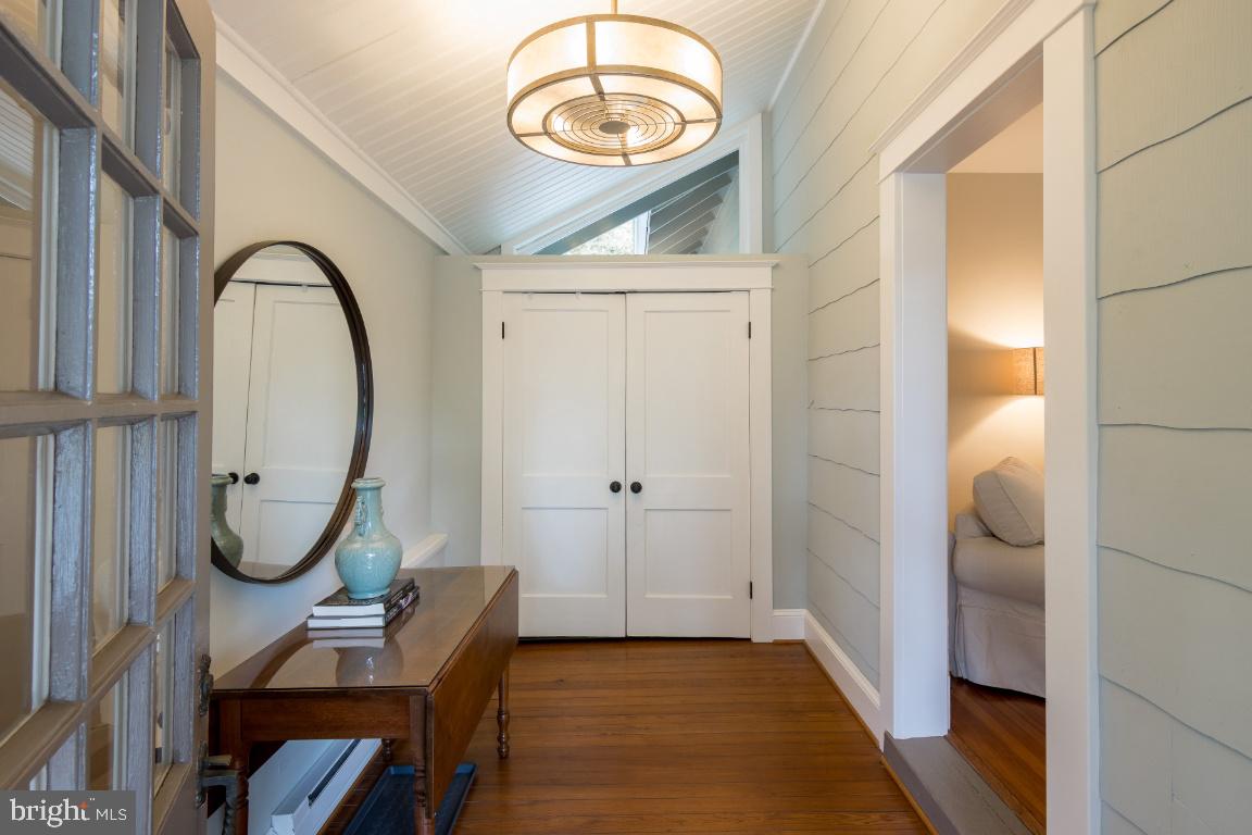 EASTPORT - Residential