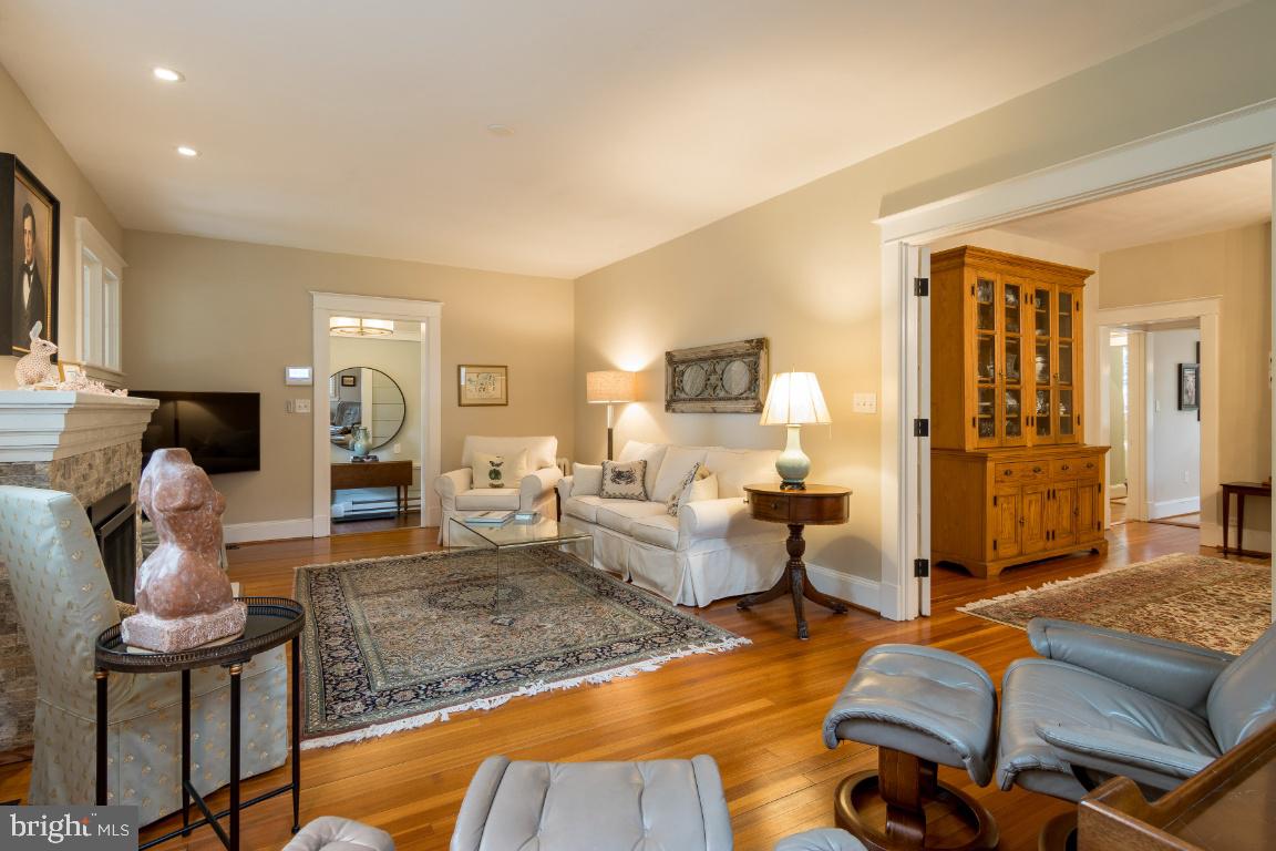 EASTPORT - Residential