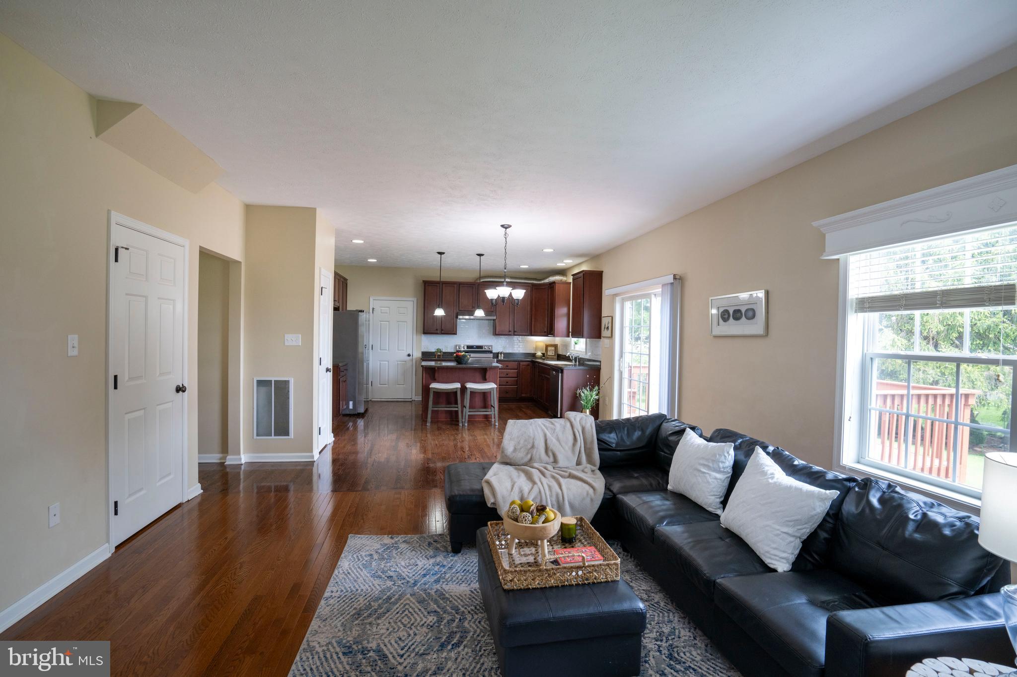 FOXPOINTE - Residential