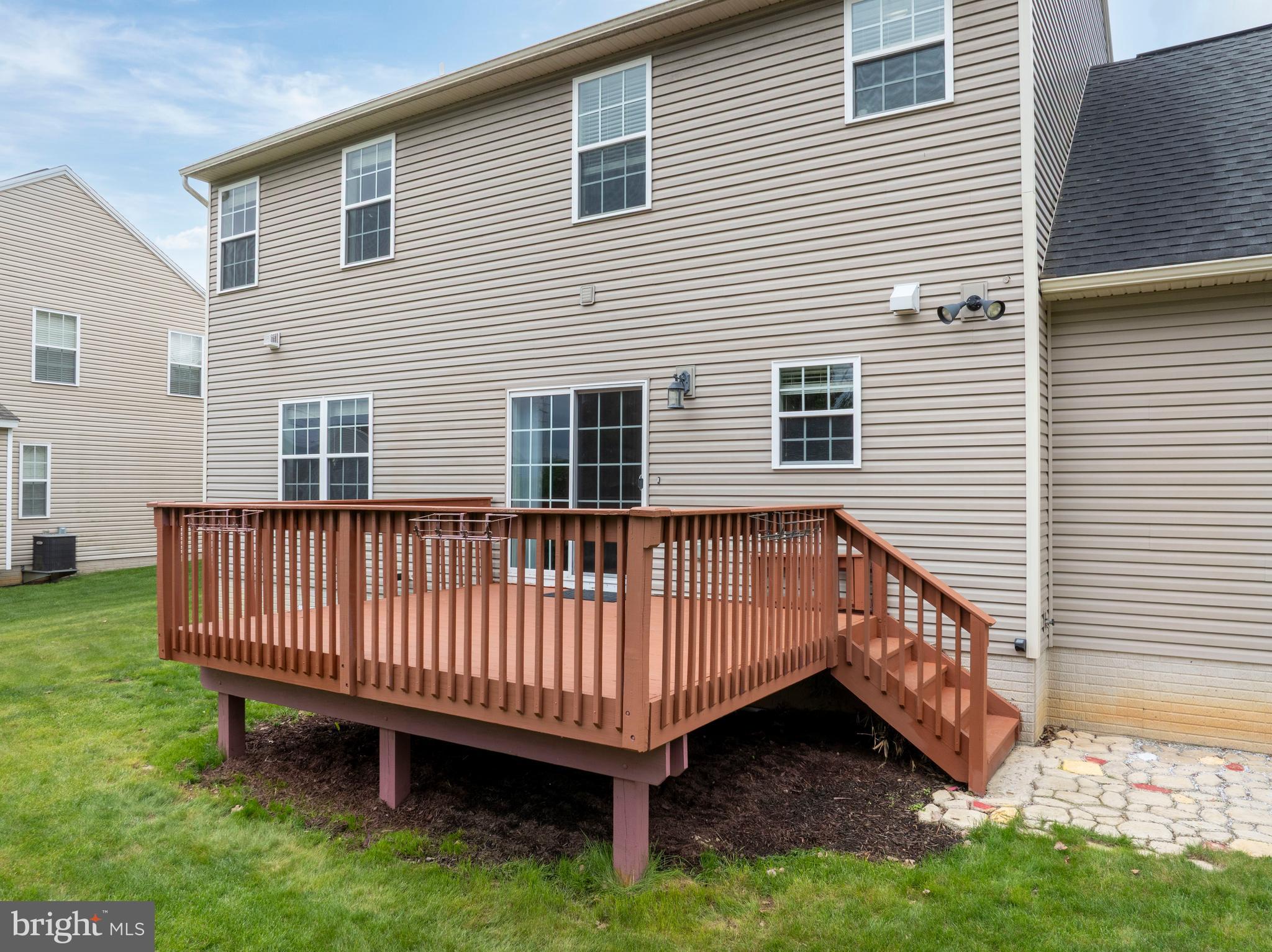 FOXPOINTE - Residential