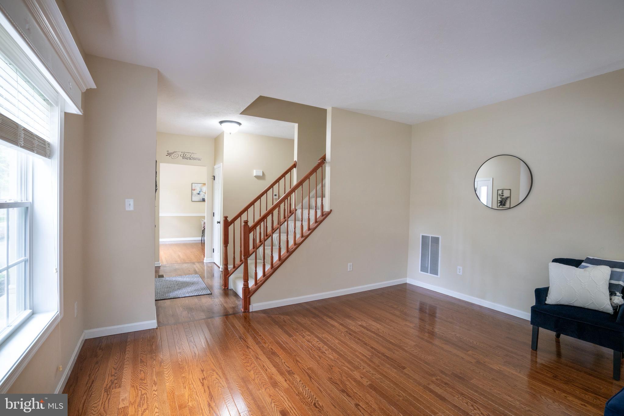 2427 SARATOGA DRIVE