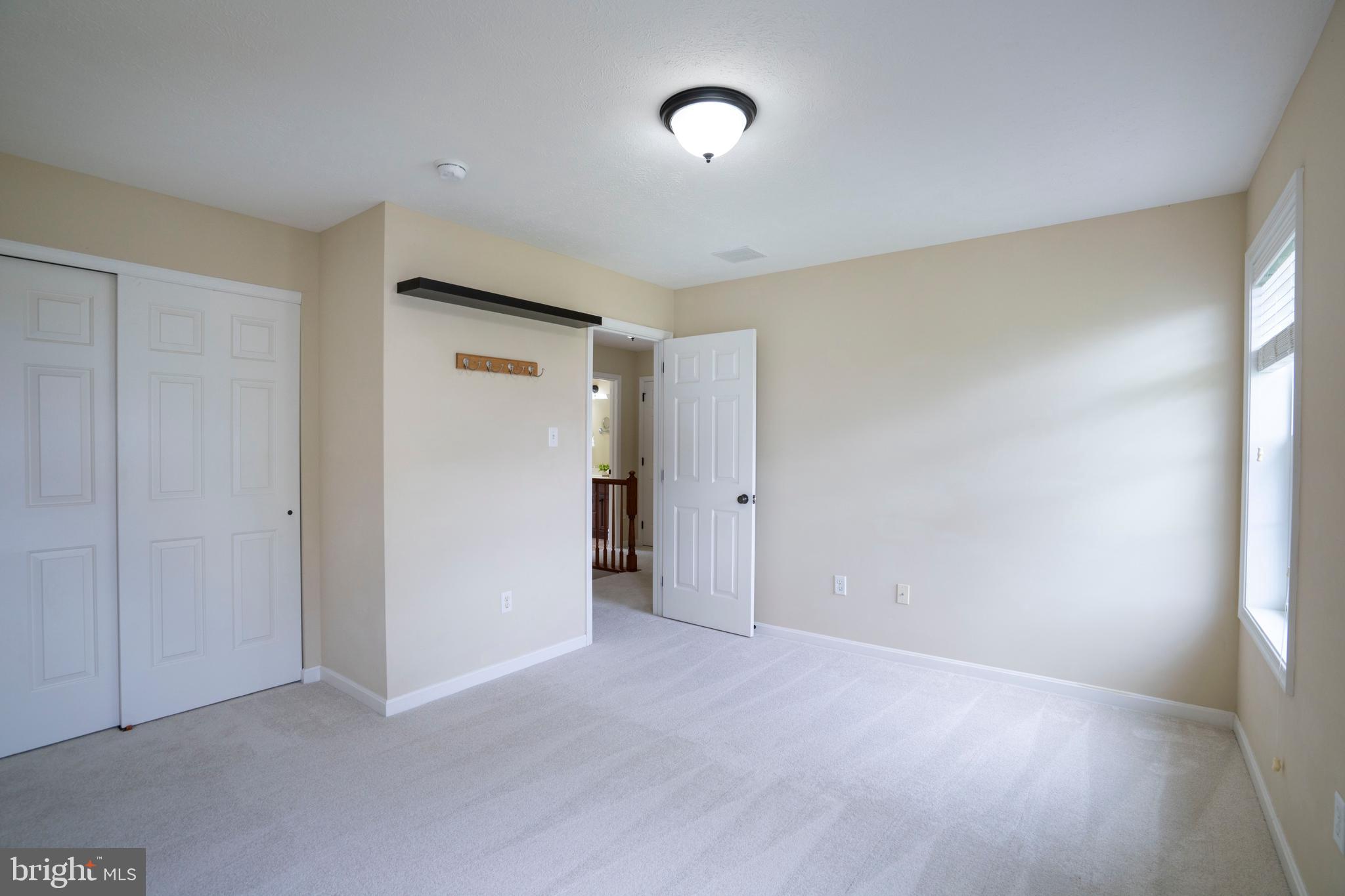 FOXPOINTE - Residential