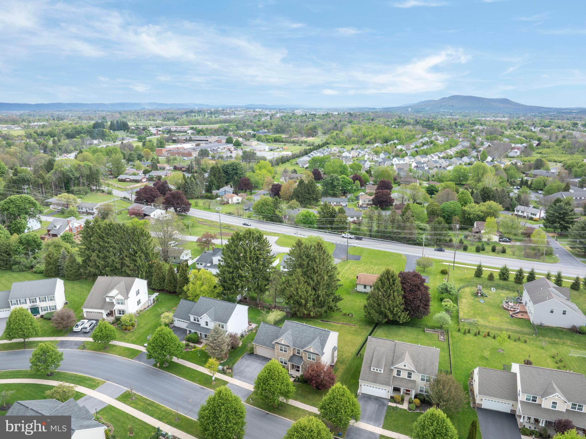 FOXPOINTE - Residential