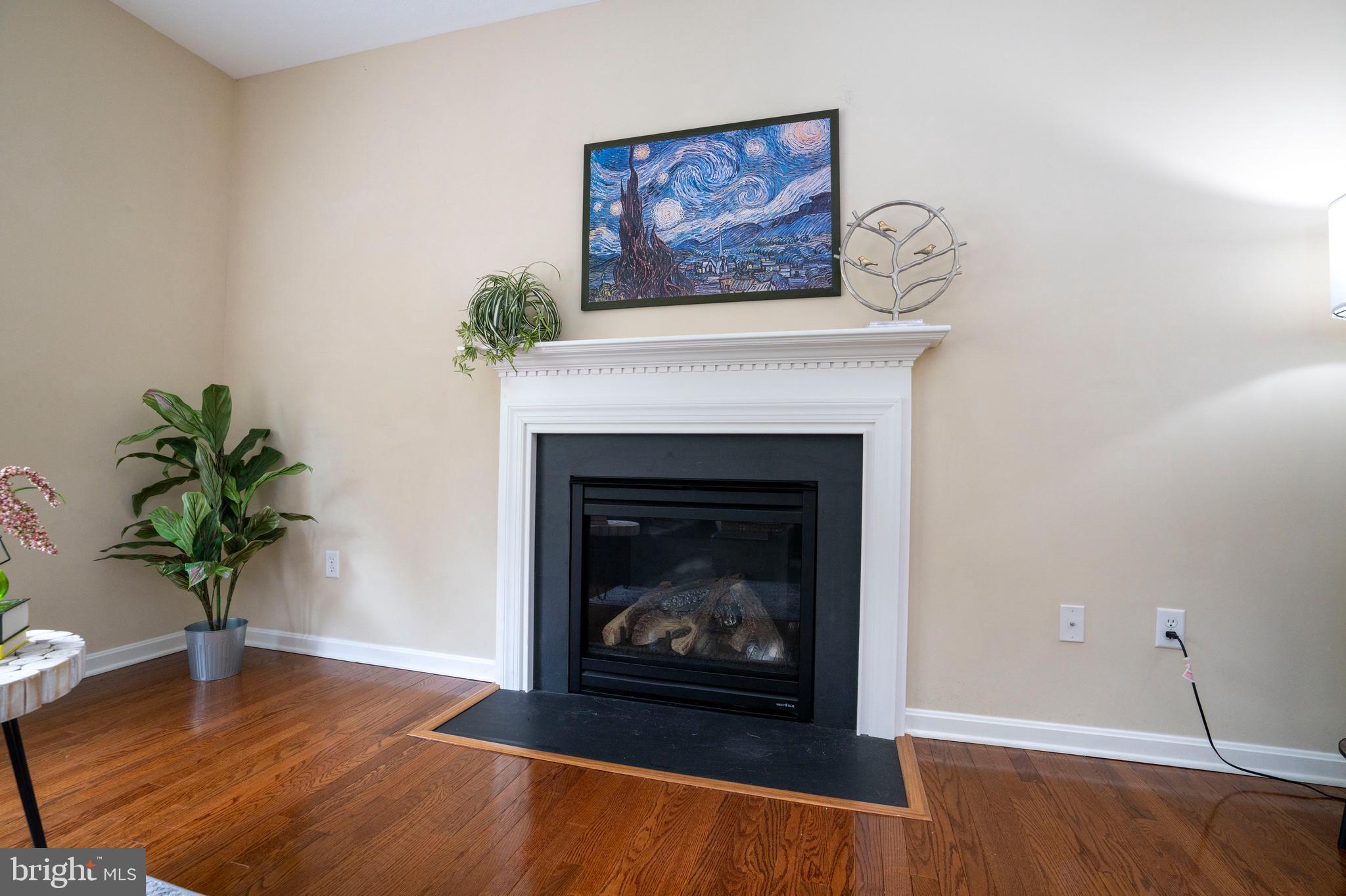 FOXPOINTE - Residential