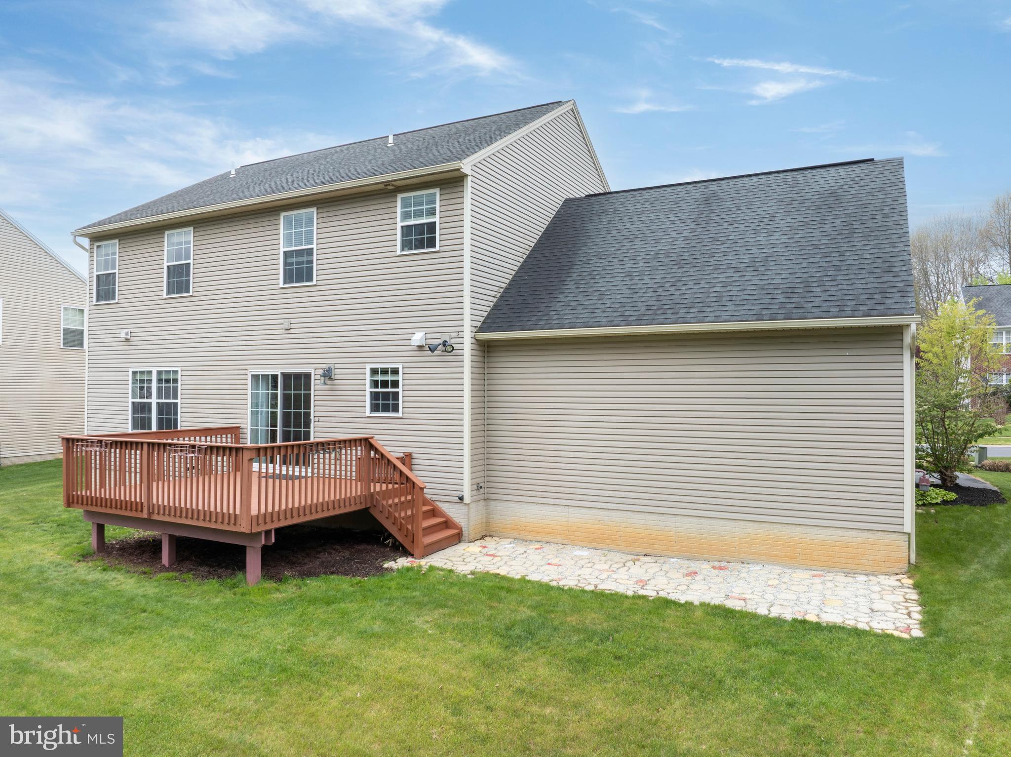 FOXPOINTE - Residential