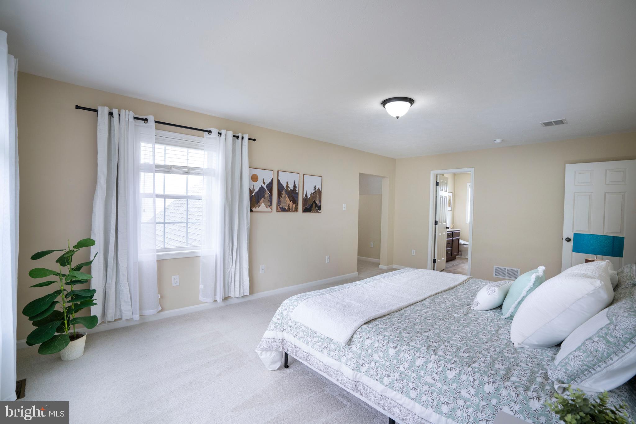 FOXPOINTE - Residential
