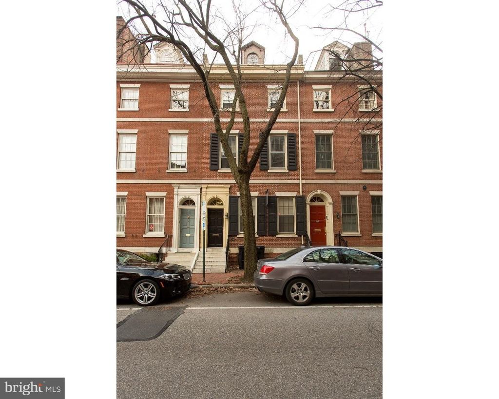 Photo of 510 Spruce Street #1R, PHILADELPHIA, PA 19106 (MLS # PAPH2566874)