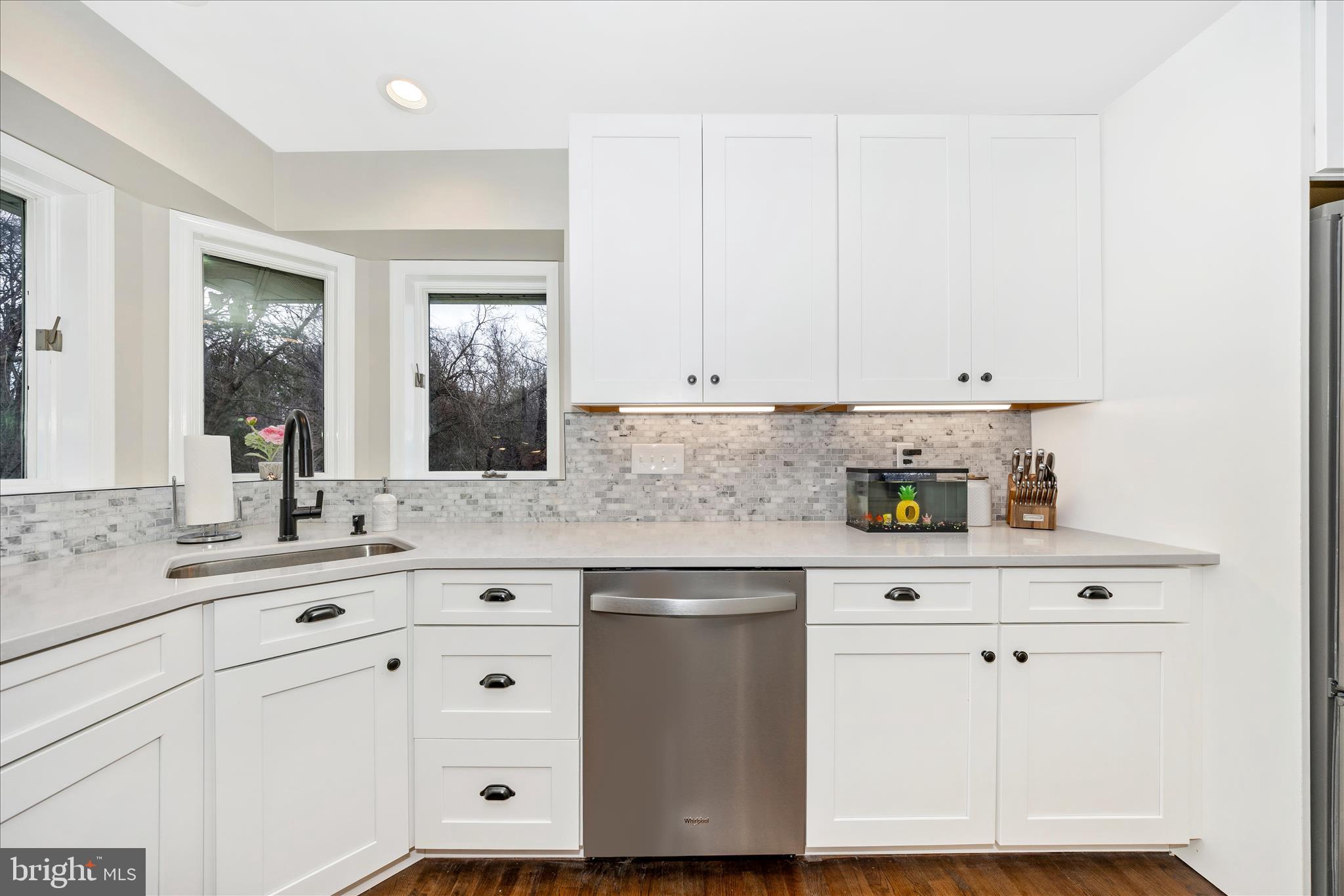 REICHS FORD ESTATES - Residential