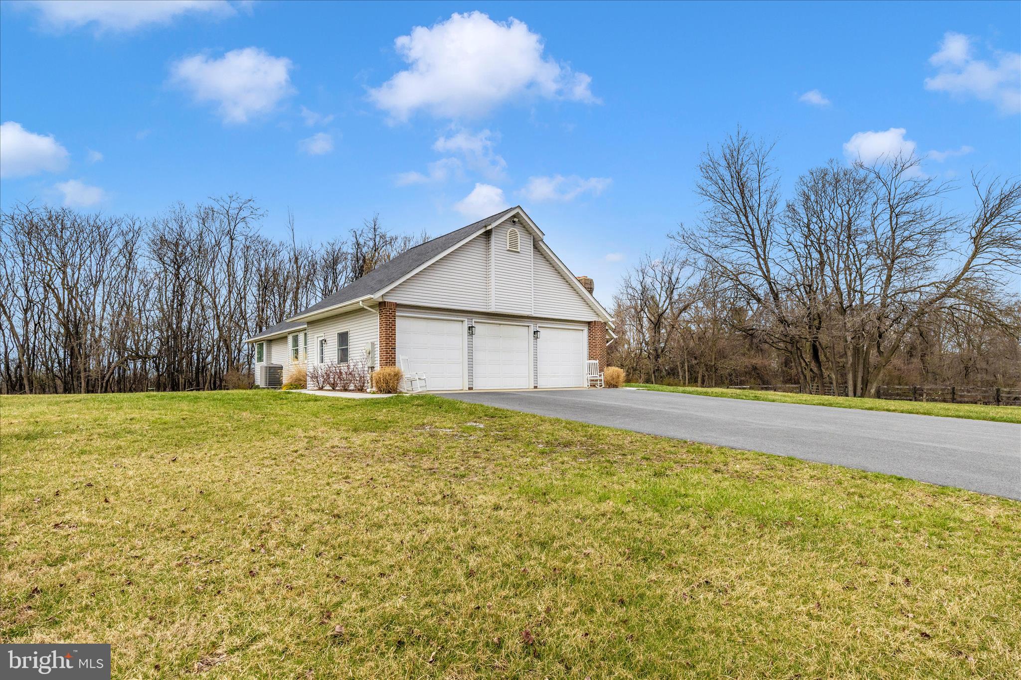 REICHS FORD ESTATES - Residential