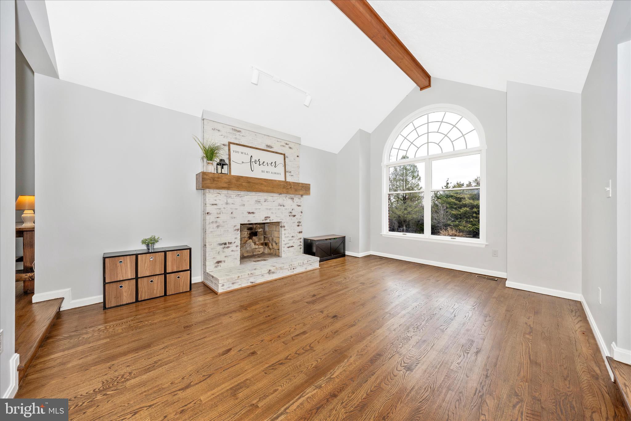 REICHS FORD ESTATES - Residential