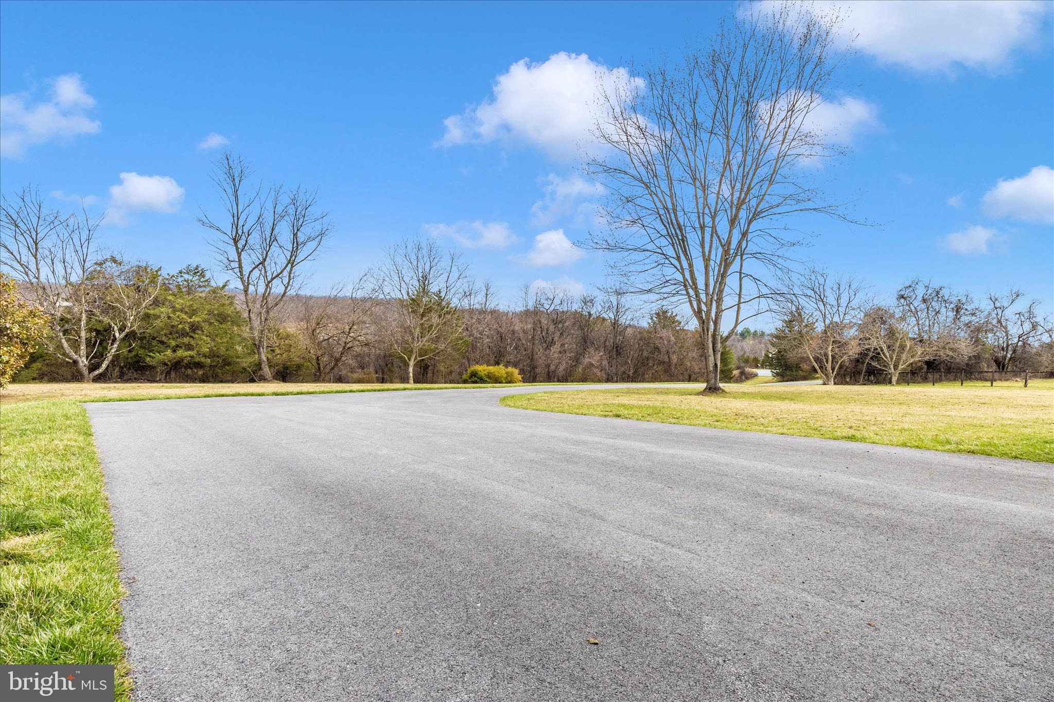 REICHS FORD ESTATES - Residential