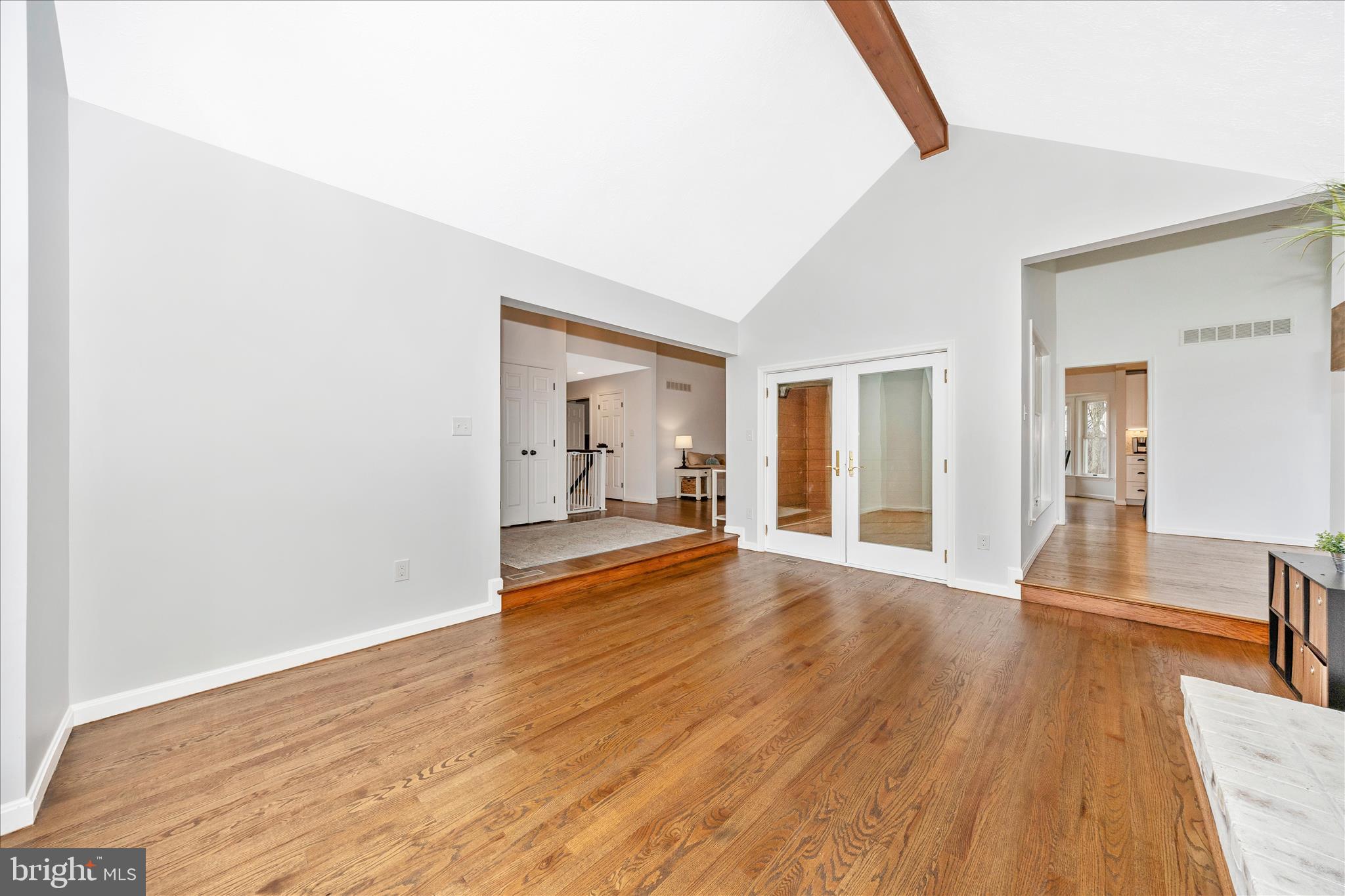 REICHS FORD ESTATES - Residential