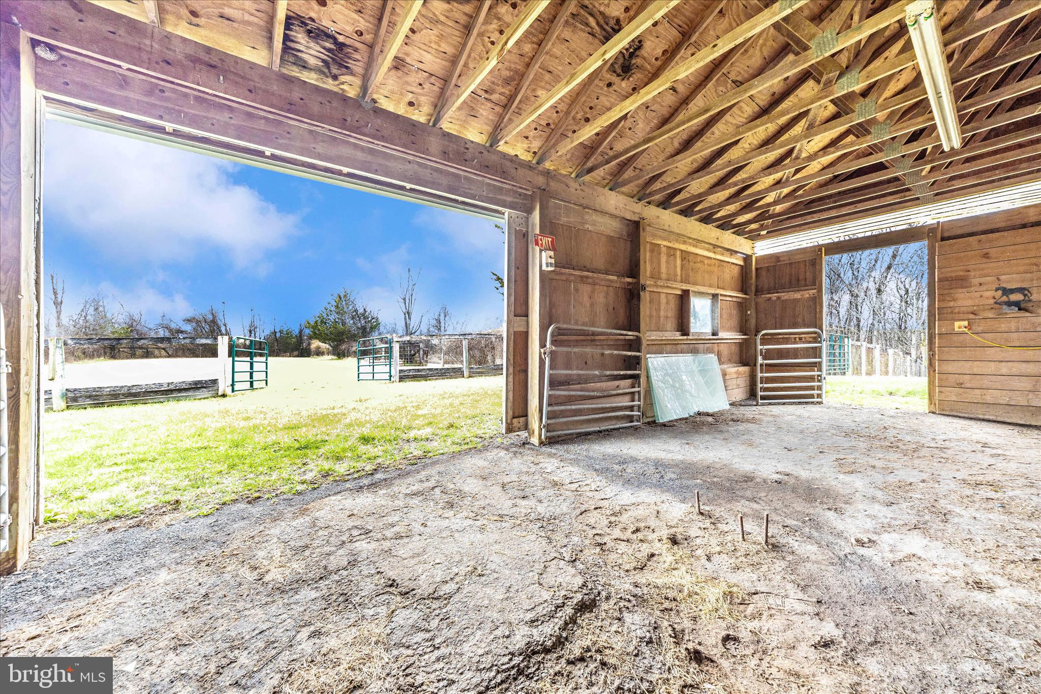 REICHS FORD ESTATES - Residential