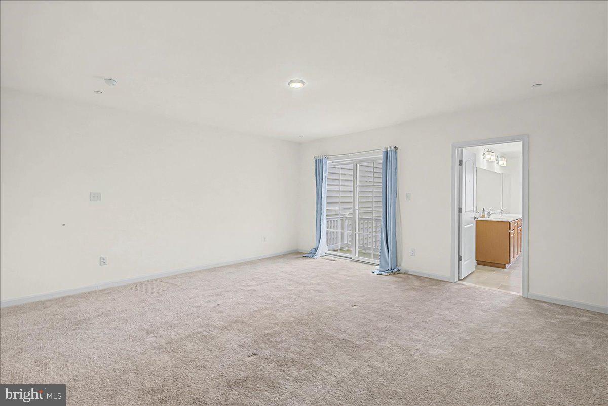 SIENA PLACE - Residential