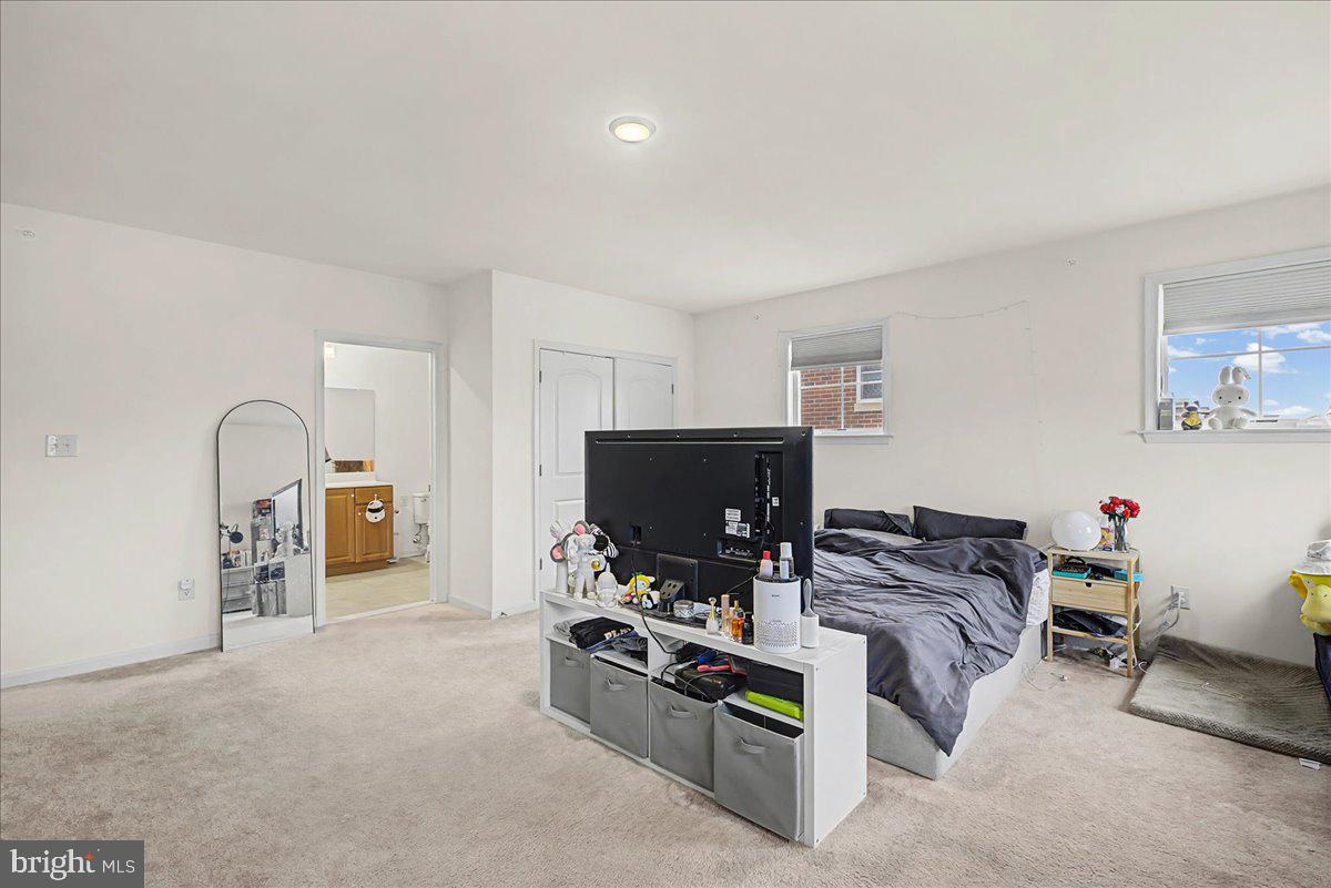 SIENA PLACE - Residential