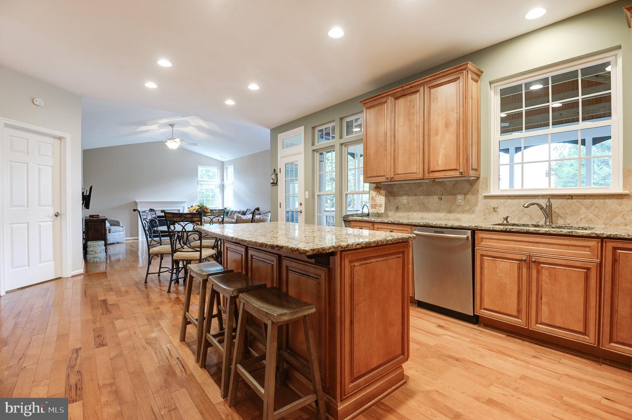 OAK VALLEY - Residential