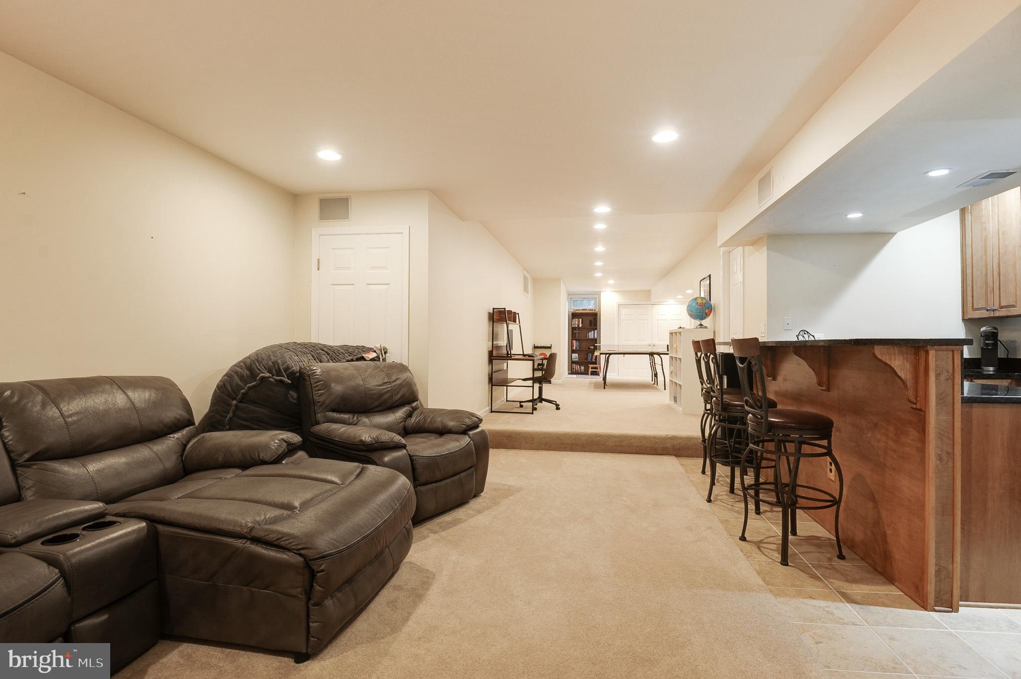 OAK VALLEY - Residential