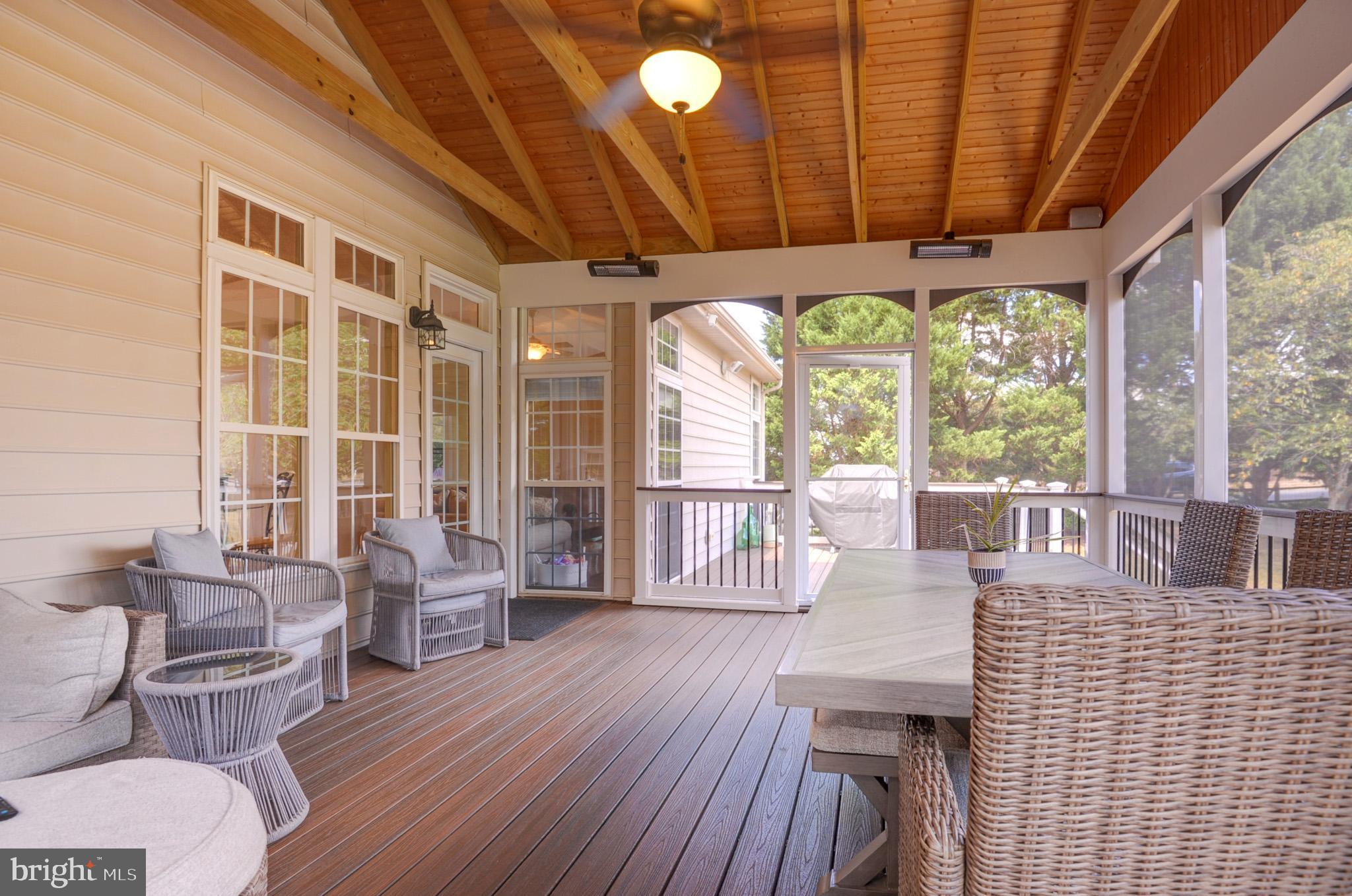 OAK VALLEY - Residential