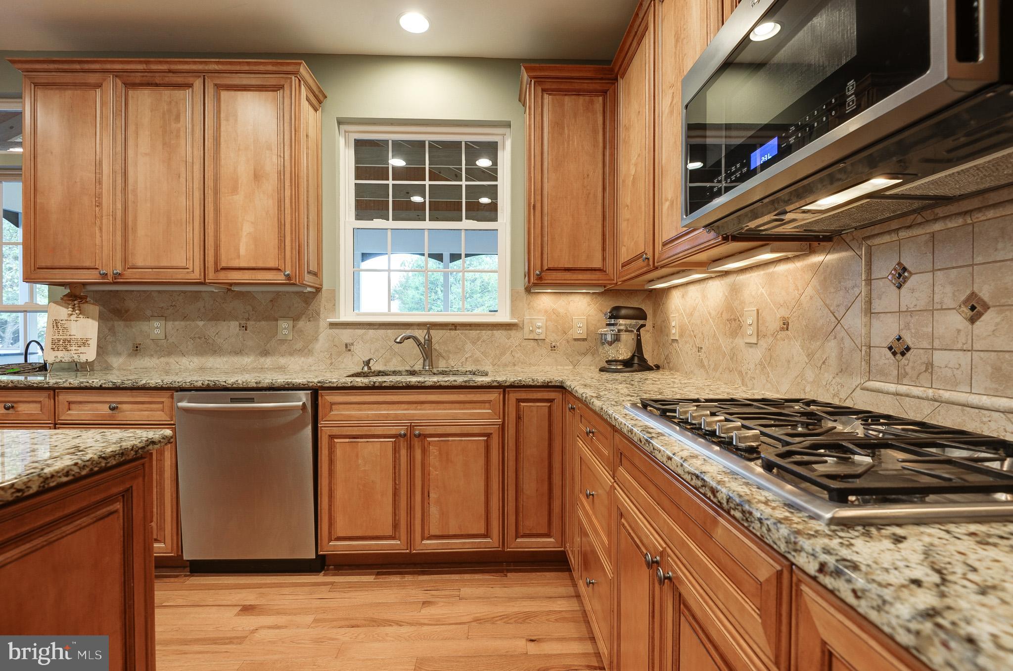 OAK VALLEY - Residential