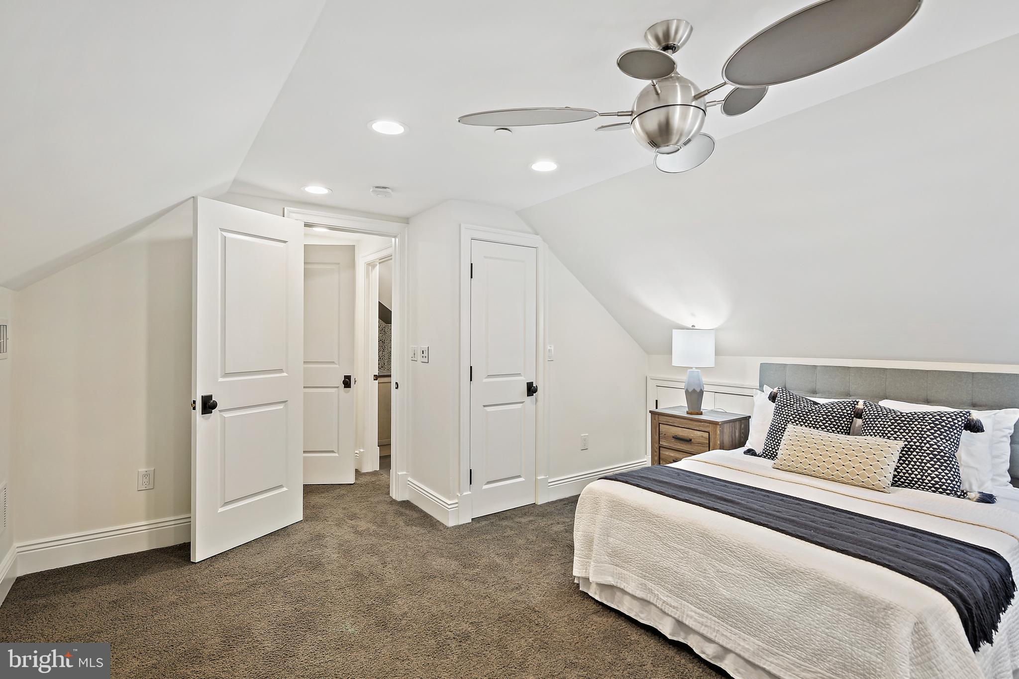 ARROWOOD - Residential