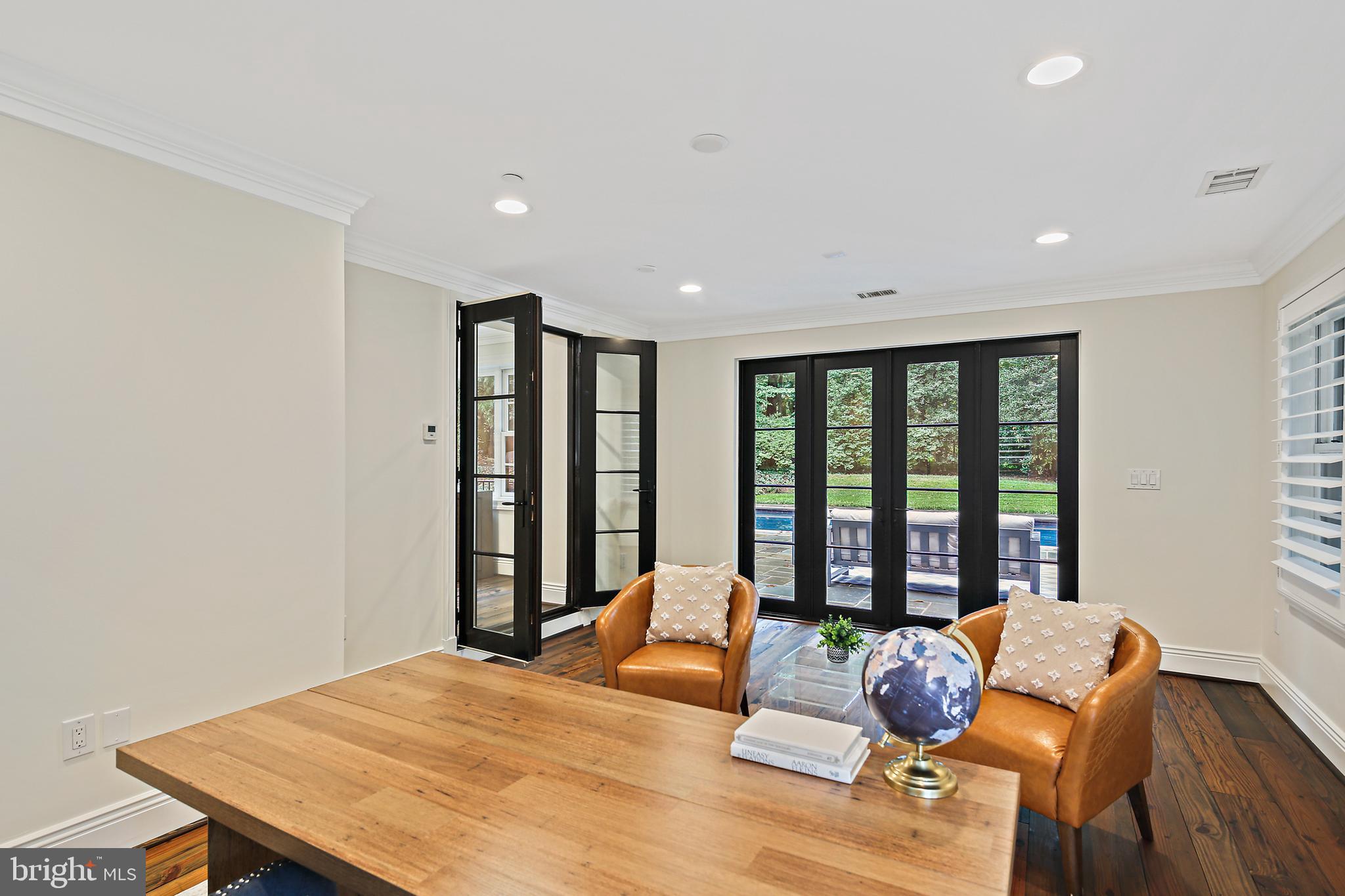 ARROWOOD - Residential