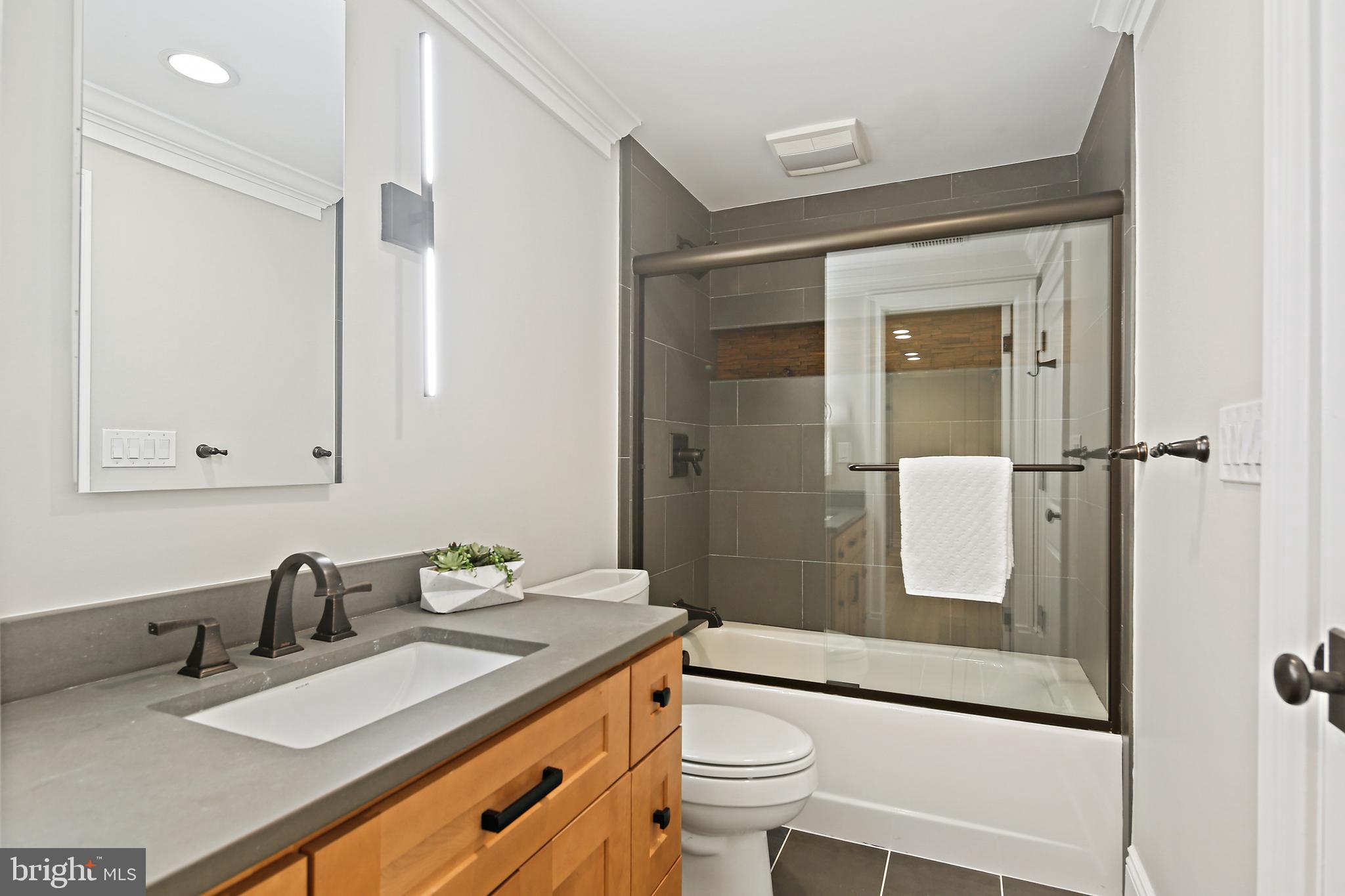 ARROWOOD - Residential