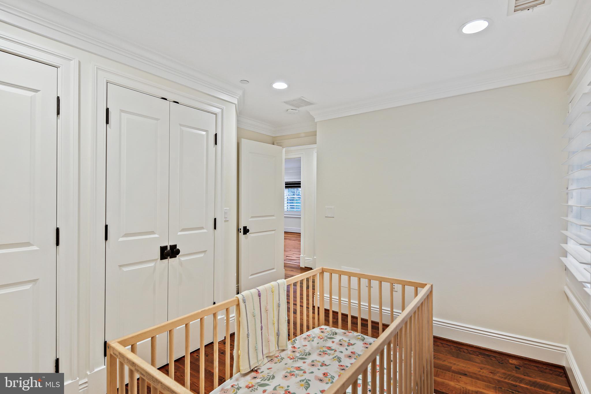 ARROWOOD - Residential