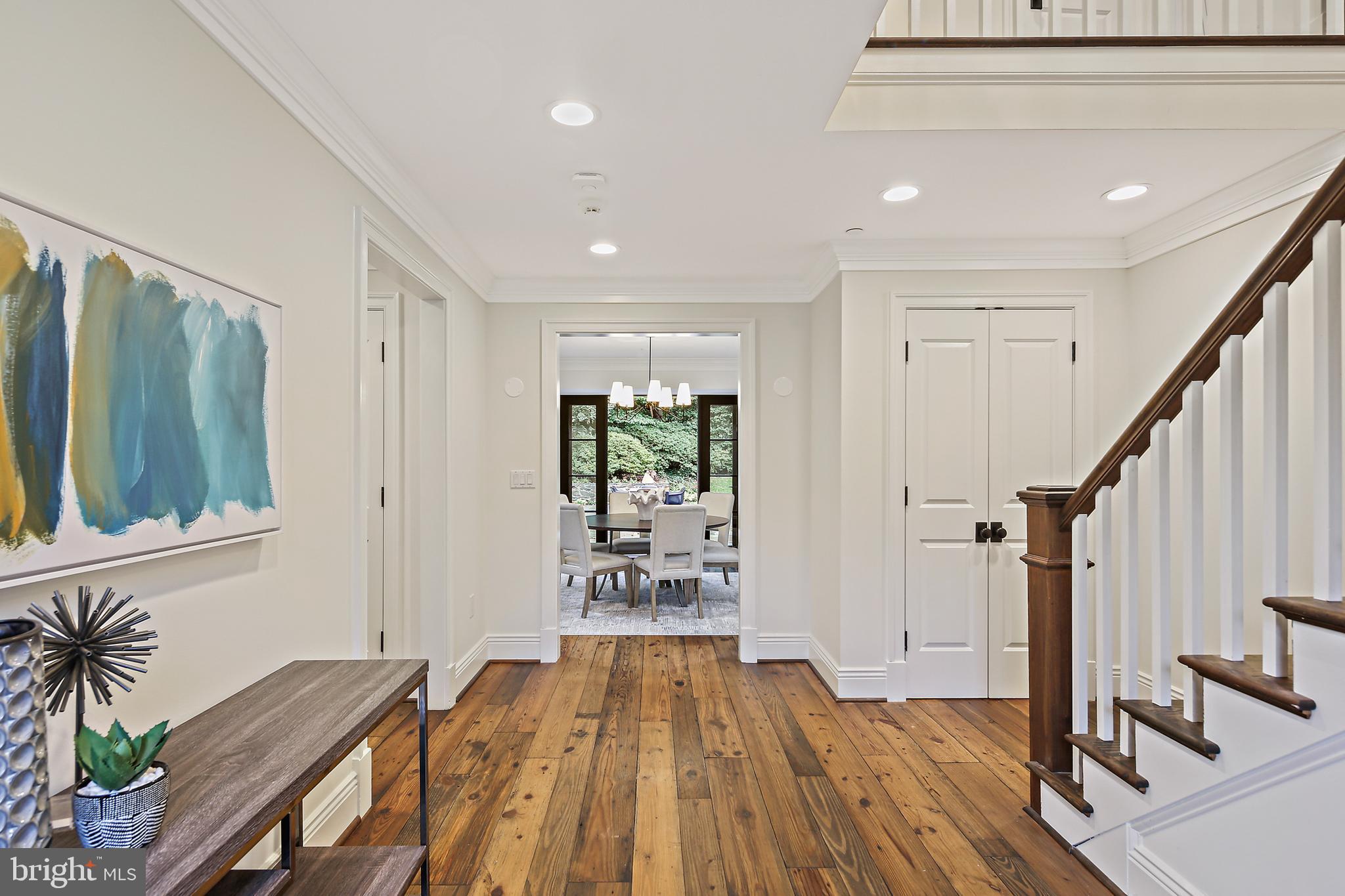 ARROWOOD - Residential