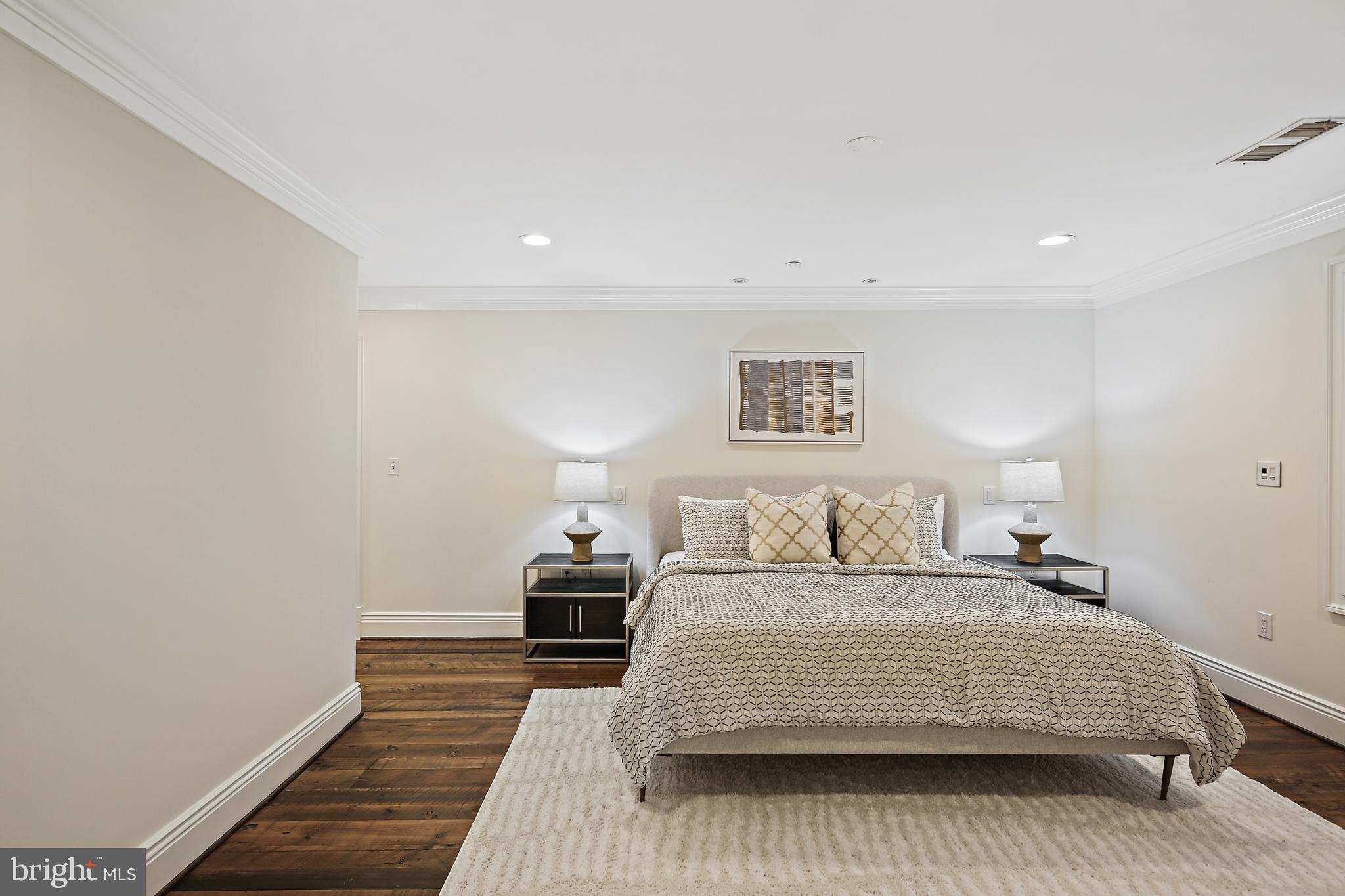 ARROWOOD - Residential