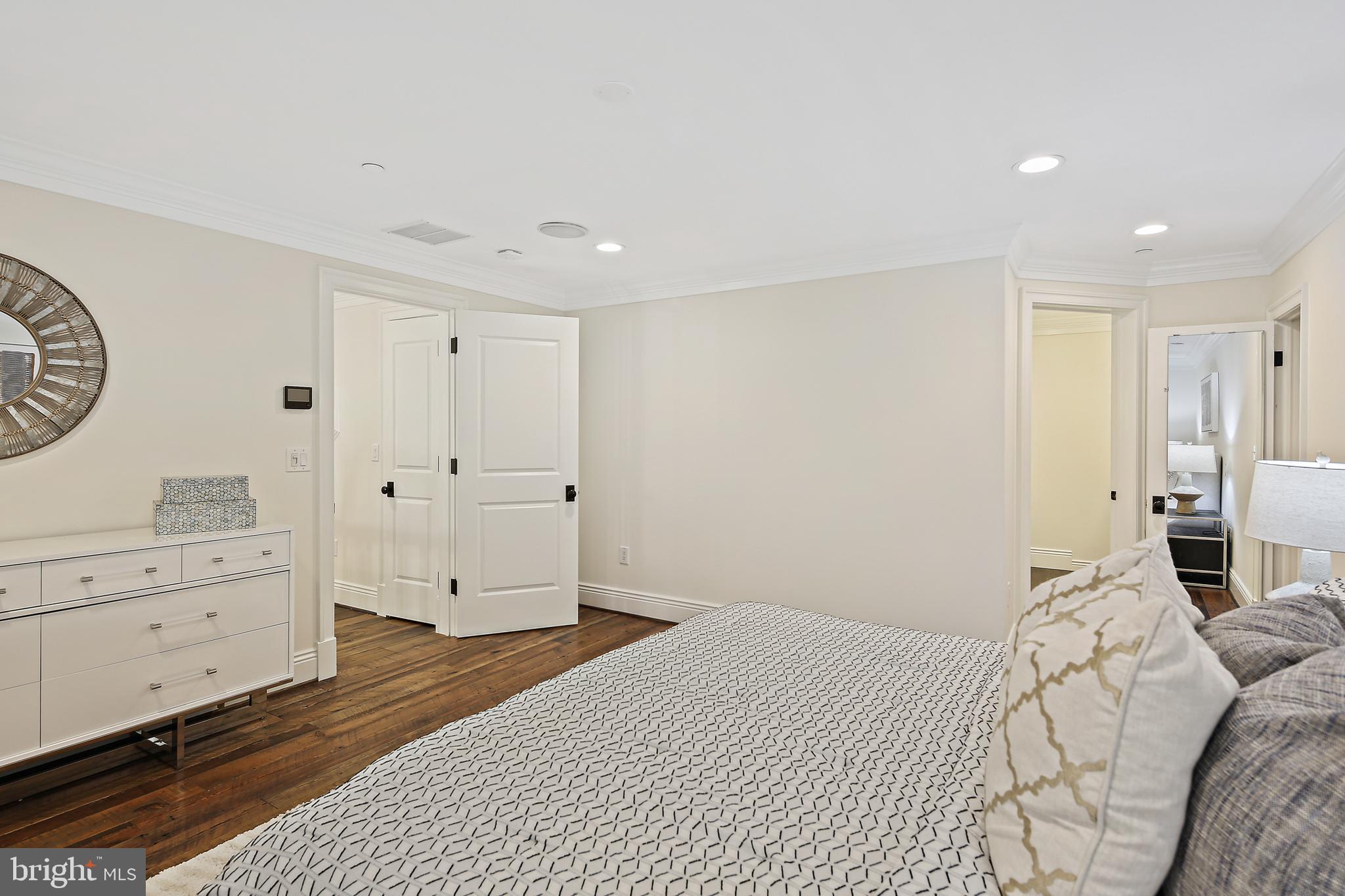 ARROWOOD - Residential