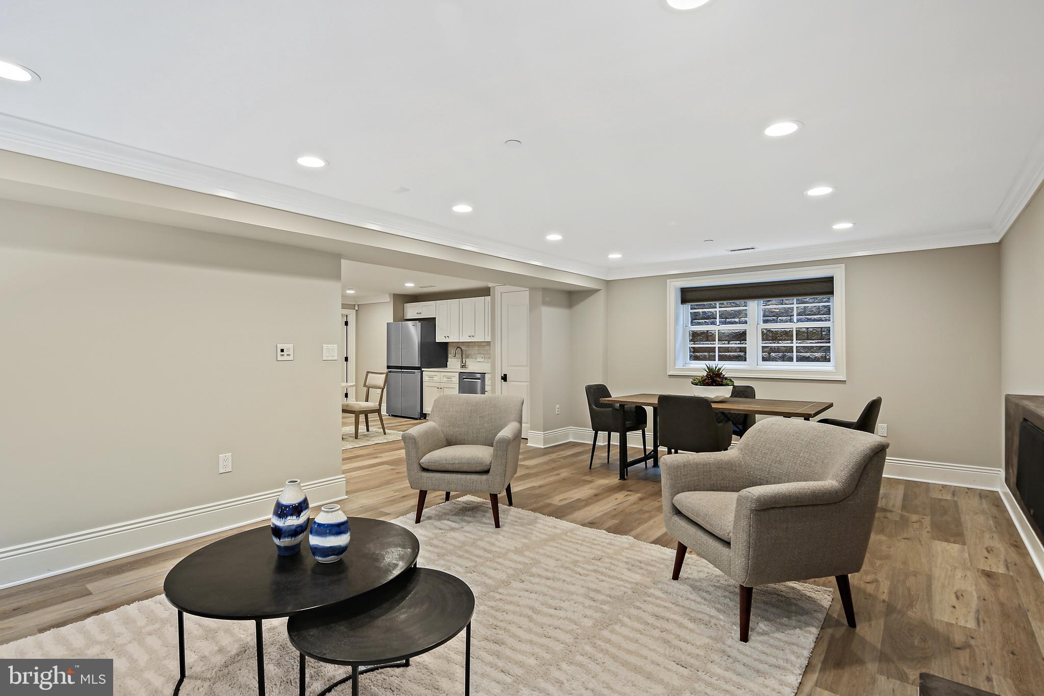 ARROWOOD - Residential