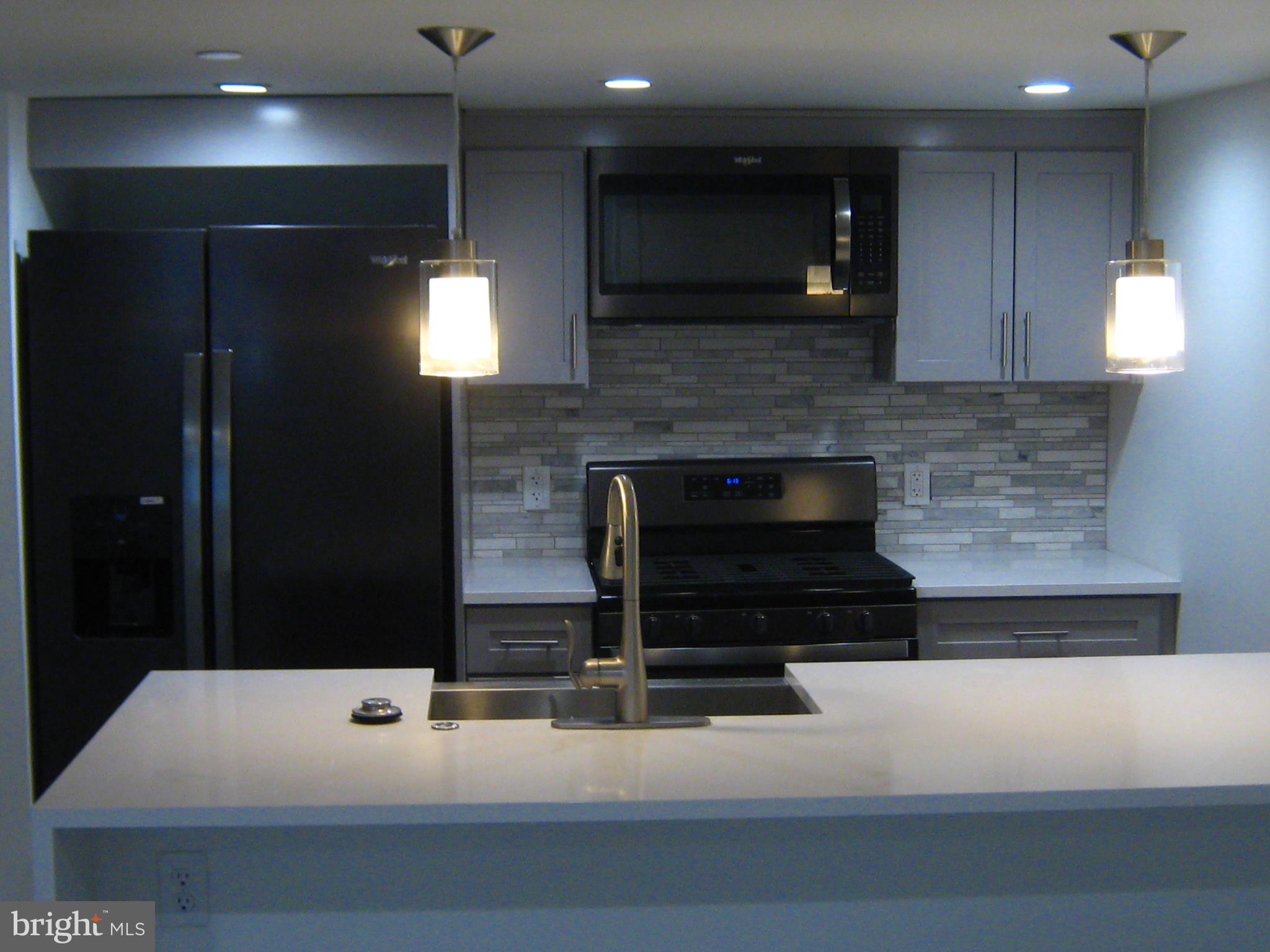 BARCLAY - GREENMOUNT - Residential Lease