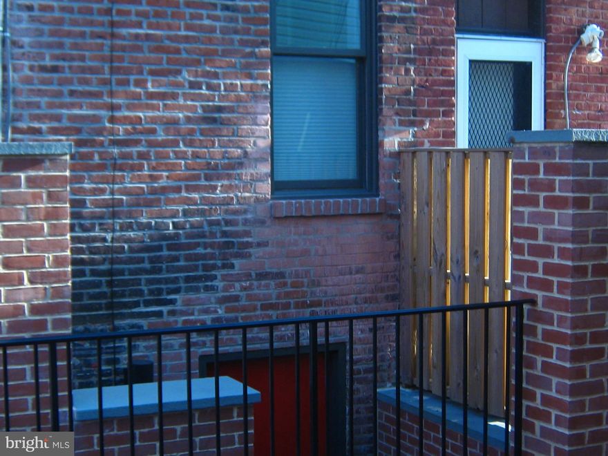 Care-free living in Mid-City Baltimore. Come see this jewel featuring a gourmet kitchen an in unit washer /dryer.  650 credit score. No Dogs. No Smoking